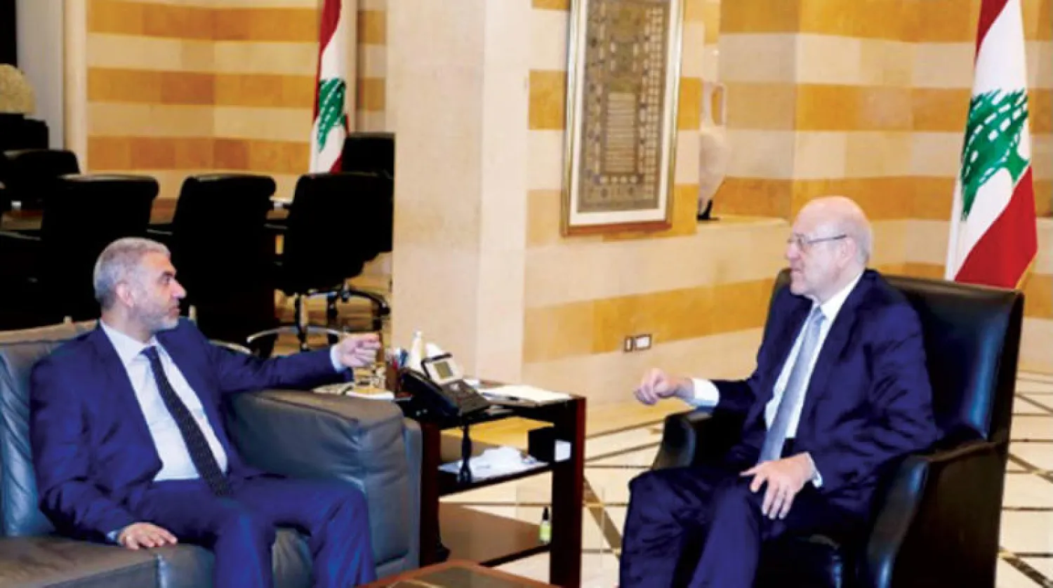 ميقاتي مجتمعاً مع وزير العمل لبحث إضراب القطاع العام (الوكالة الوطنية)
