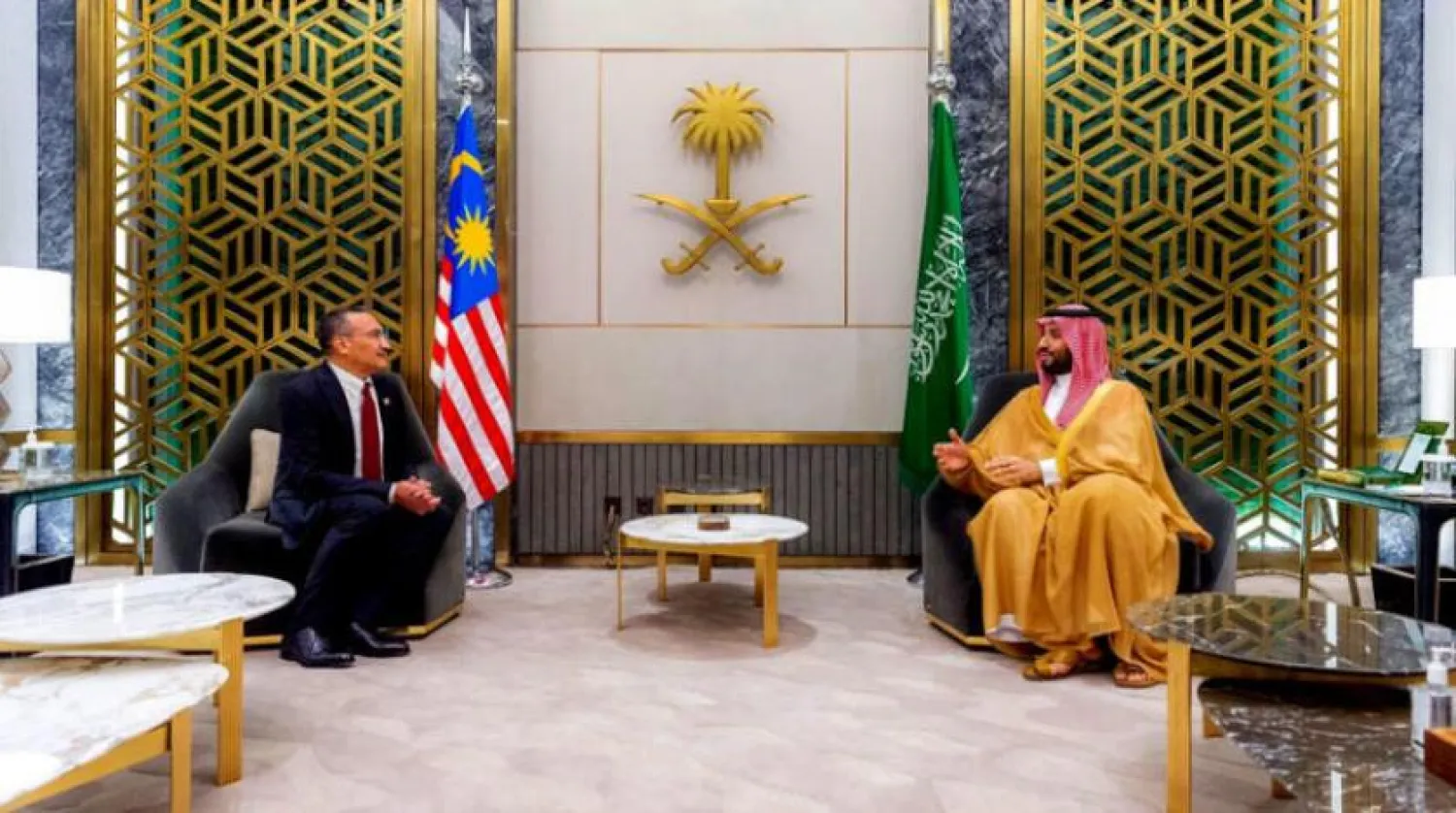Crown Prince meets with Malaysian Defense Minister in Jeddah on Thursday (SPA)