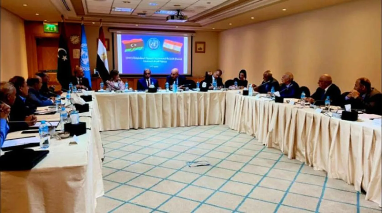 Korgeneral Abdurrazık el-Naduri ve Orgeneral Muhammed El-Haddad Kahire’deki Libya Ortak Askeri Komitesi toplantısında (Genelkurmay Başkanlığı)