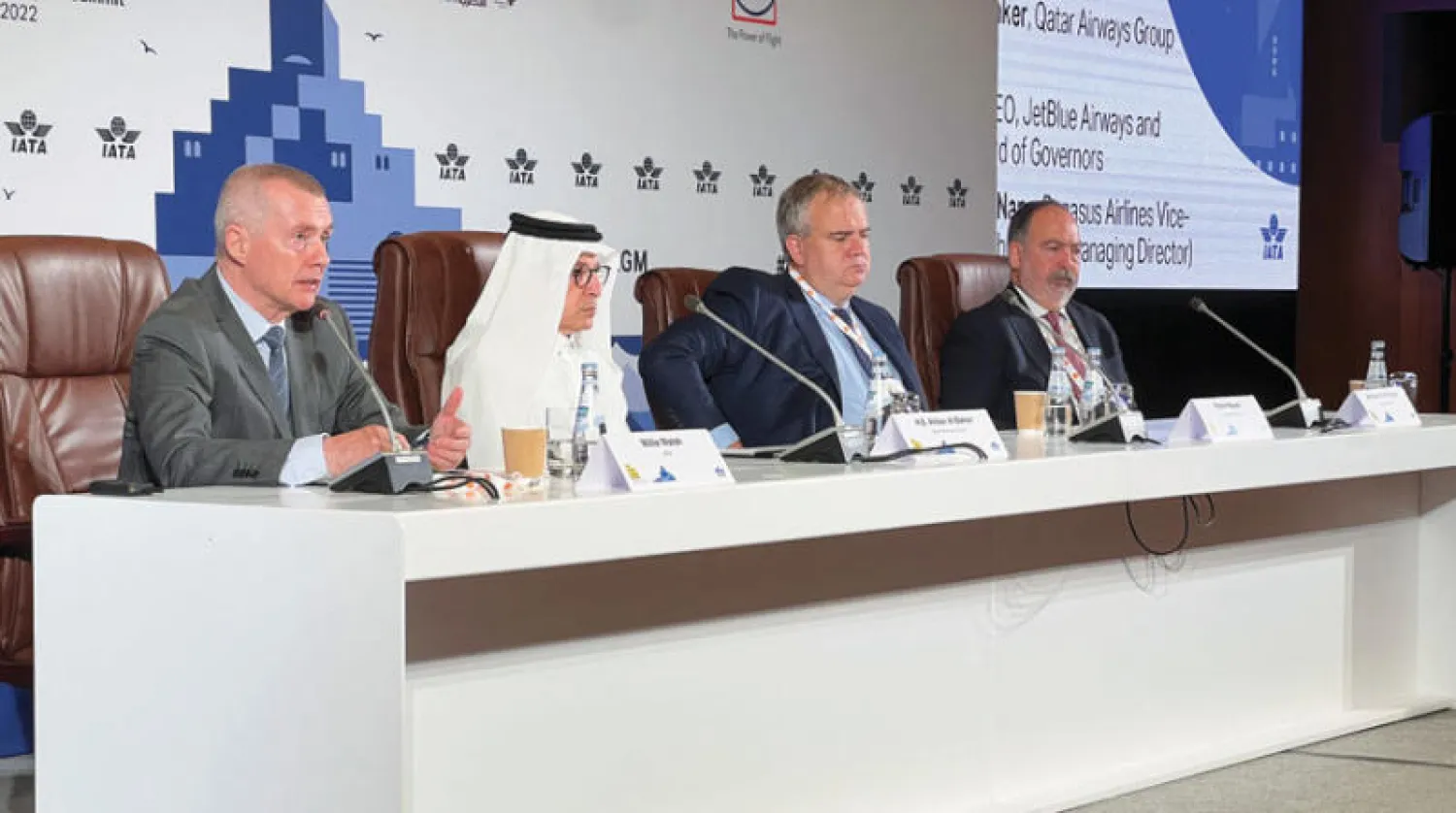 جانب من اجتماع اتحاد النقل الجوي الدولي (إياتا) السنوي المنعقد في الدوحة (رويترز)