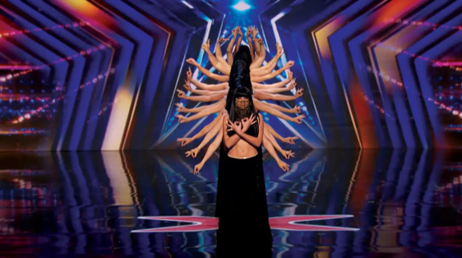 لوحة راقصة لـ«ميّاس» من فيديو حلقة «أميركا غوت تالنت»