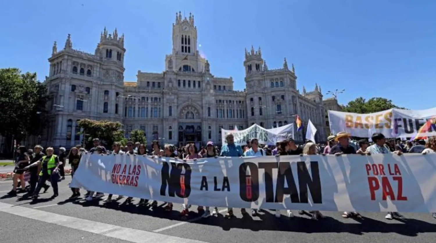 Madrid’de düzenlenen NATO karşıtı bir gösteri (AFP)
