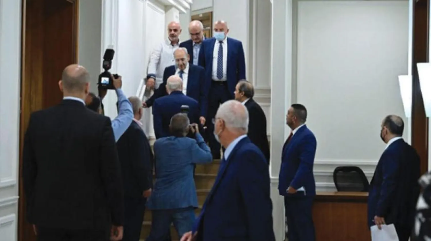 Lübnan Meclis Başkanı Nebih Berri, parlamento istişarelerine başlayan Başbakan adayı Mikati’yi kabul etti. (Lübnan Ulusal Ajansı)