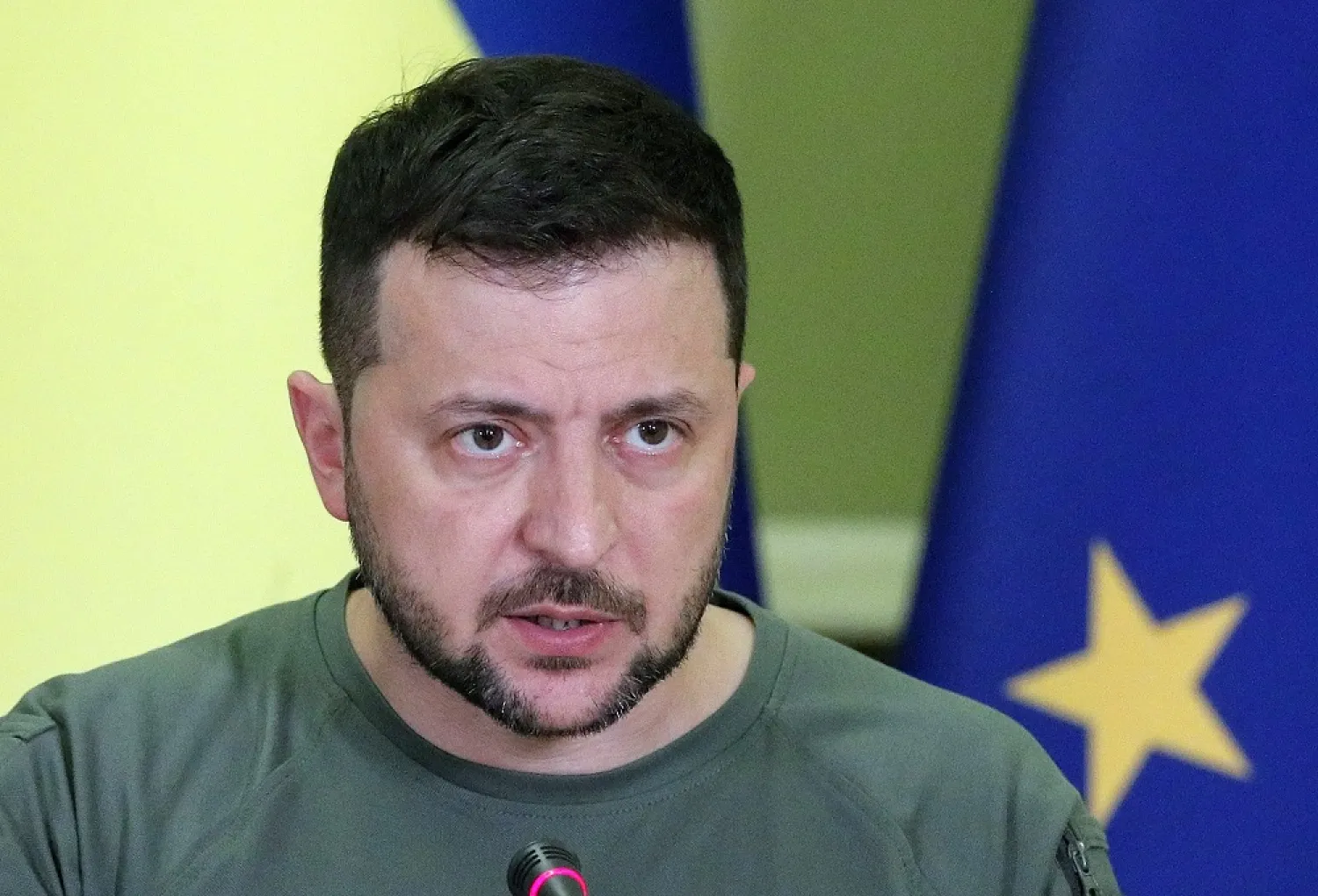 Ukrainian President Volodymyr Zelenskyy attends a joint press conference with his Moldovan counterpart following their meeting in Kyiv, Ukraine, 27 June 2022. (EPA)