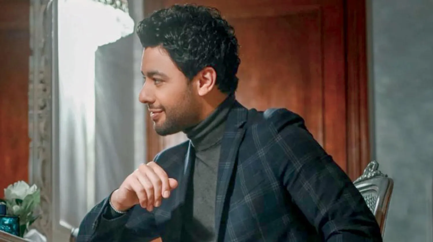 الفنان المصري أحمد جمال