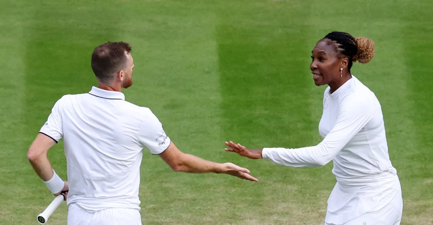 Tennis - Wimbledon - All England Lawn Tennis and Croquet Club, London, Britain - July 1, 2022 Britain's Jamie Murray and Venus Williams of the U.S. during their first round mixed doubles match against Australia's Michael Venus and Poland's Alicja Rosolska. (Reuters)