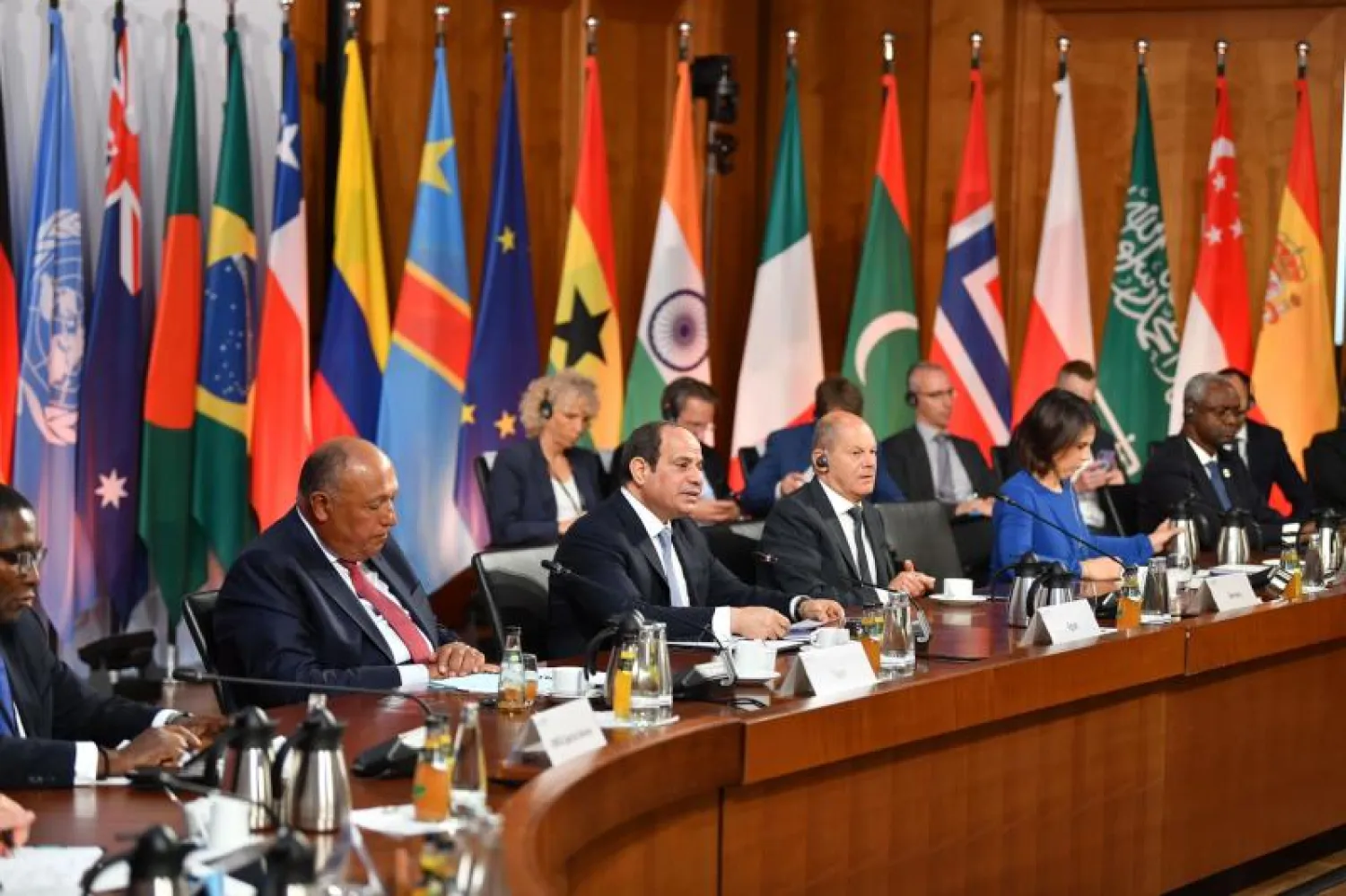 الرئيس المصري والمستشار الألماني خلال فعاليات حوار بطرسبرغ في برلين (الرئاسة المصرية)