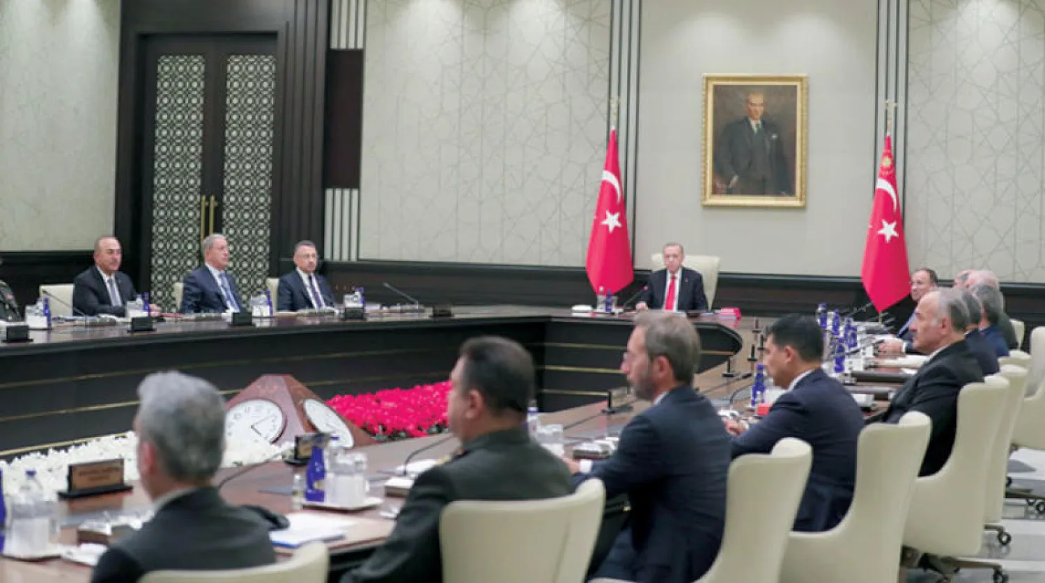 صورة وزعتها الرئاسة التركية لإردوغان مترئساً اجتماع مجلس الأمن القومي