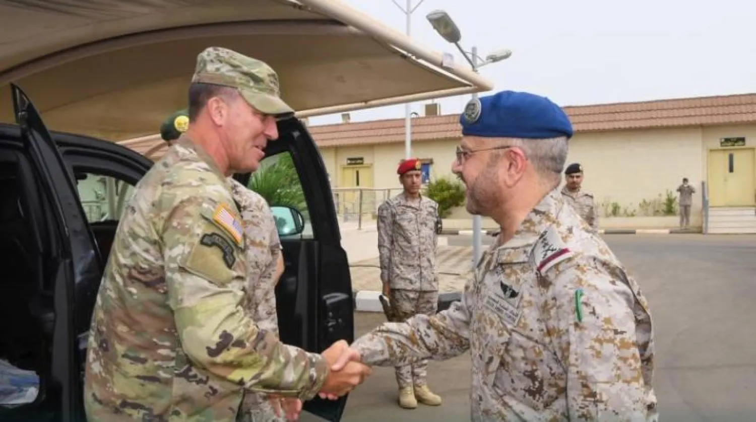 Suudi Arabistan Genelkurmay Başkanı, ABD Merkez Komutanlığı Komutanını Cizan Deniz Kuvvetleri karargahında kabul etti (Savunma Bakanlığı)