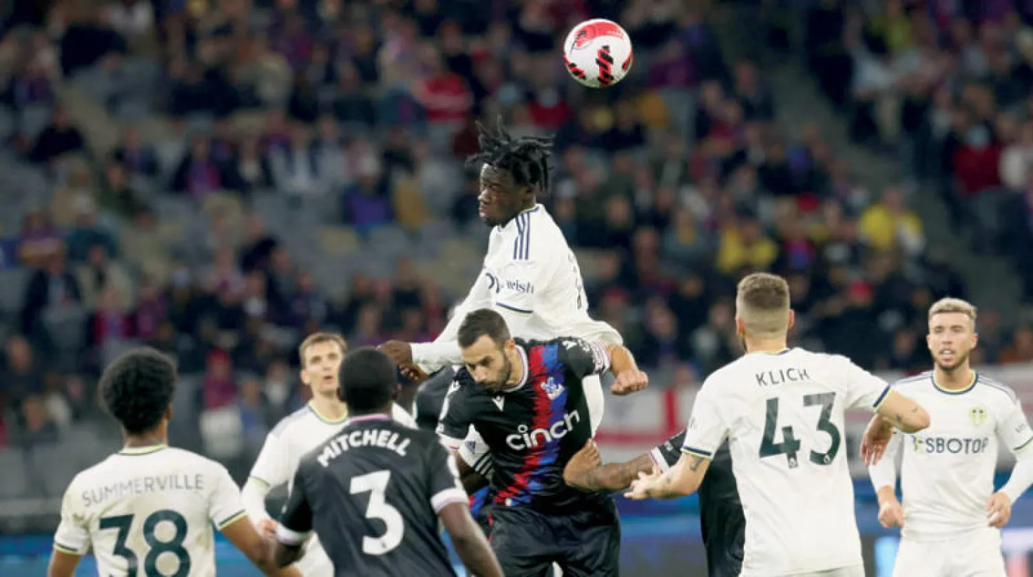 من إحدى وديات ليدز يونايتد الصيفية استعداداً للموسم الجديد (أ.ف.ب)