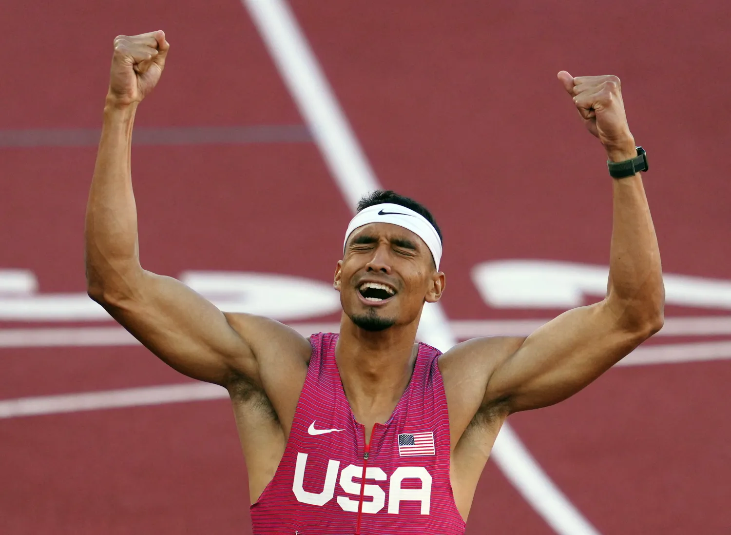World Athletics Championships - Men's 400 Meters - Final - Hayward Field, Eugene, Oregon, US - July 22, 2022 Michael Norman of the US celebrates after winning the men's 400 meters final REUTERS/Aleksandra Szmigiel


