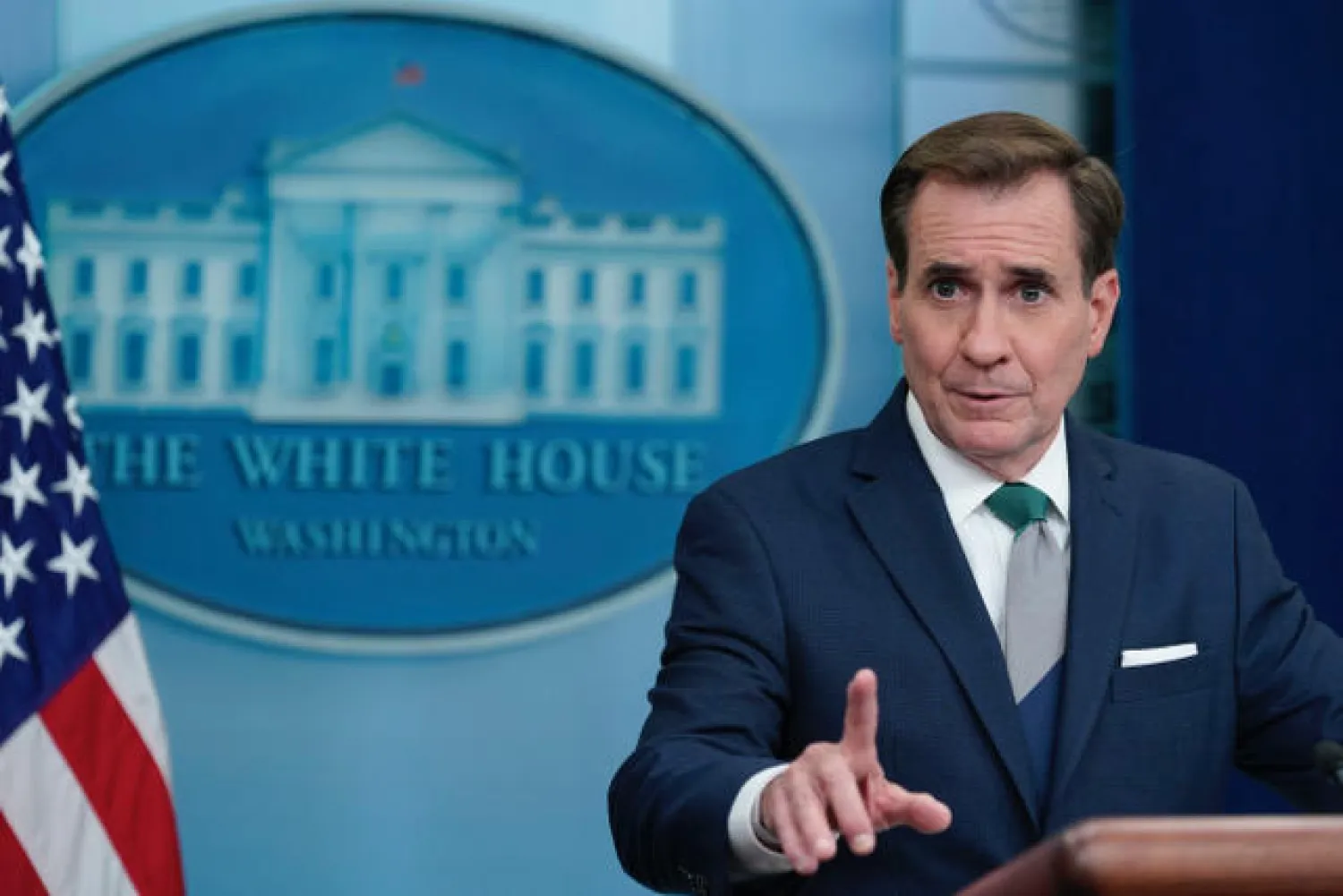 كيربي في مؤتمر صحافي يومي بالبيت الأبيض (أ.ب)