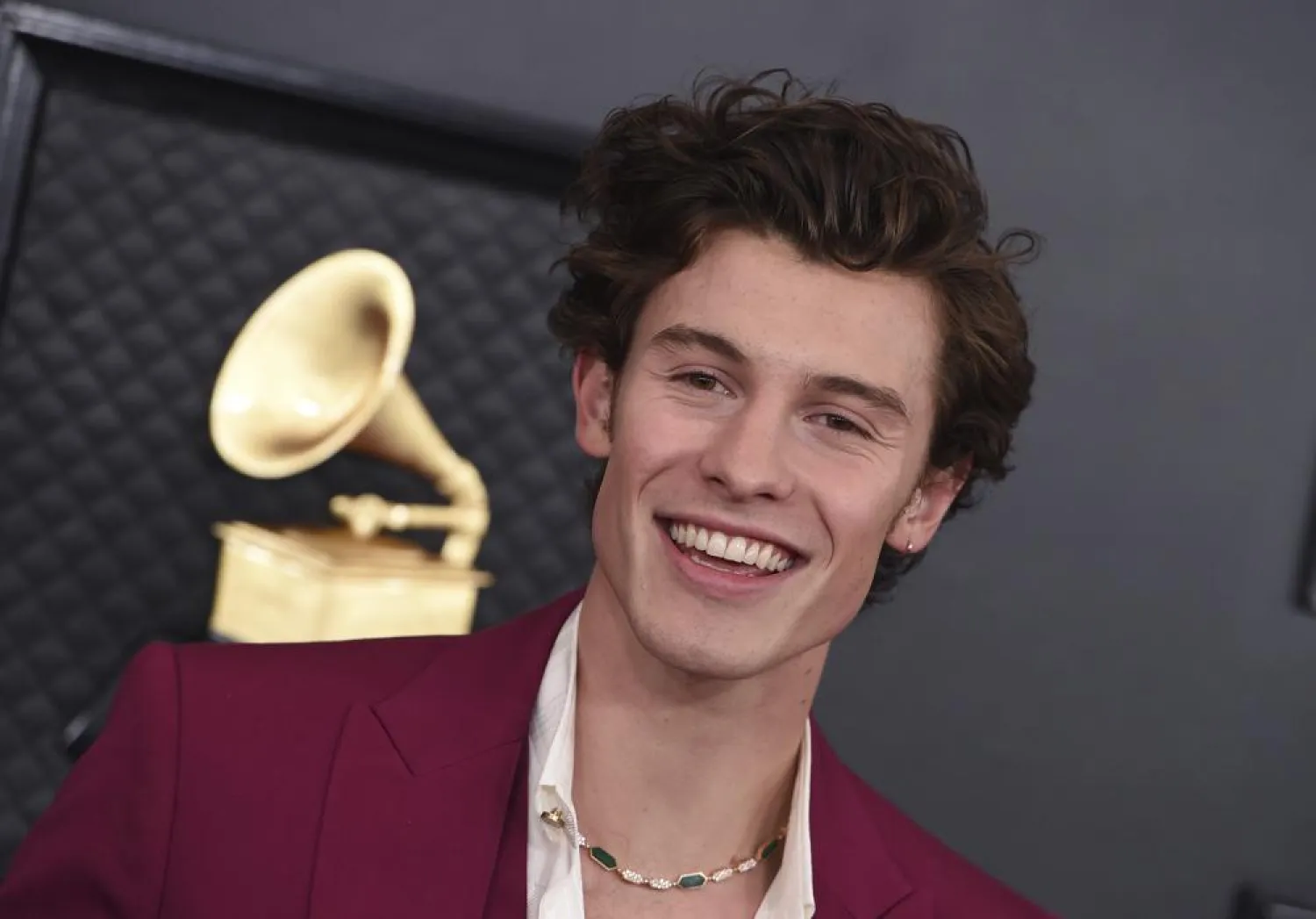 Shawn Mendes arrives at the 62nd annual Grammy Awards in Los Angeles, Jan. 26, 2020. (AP)