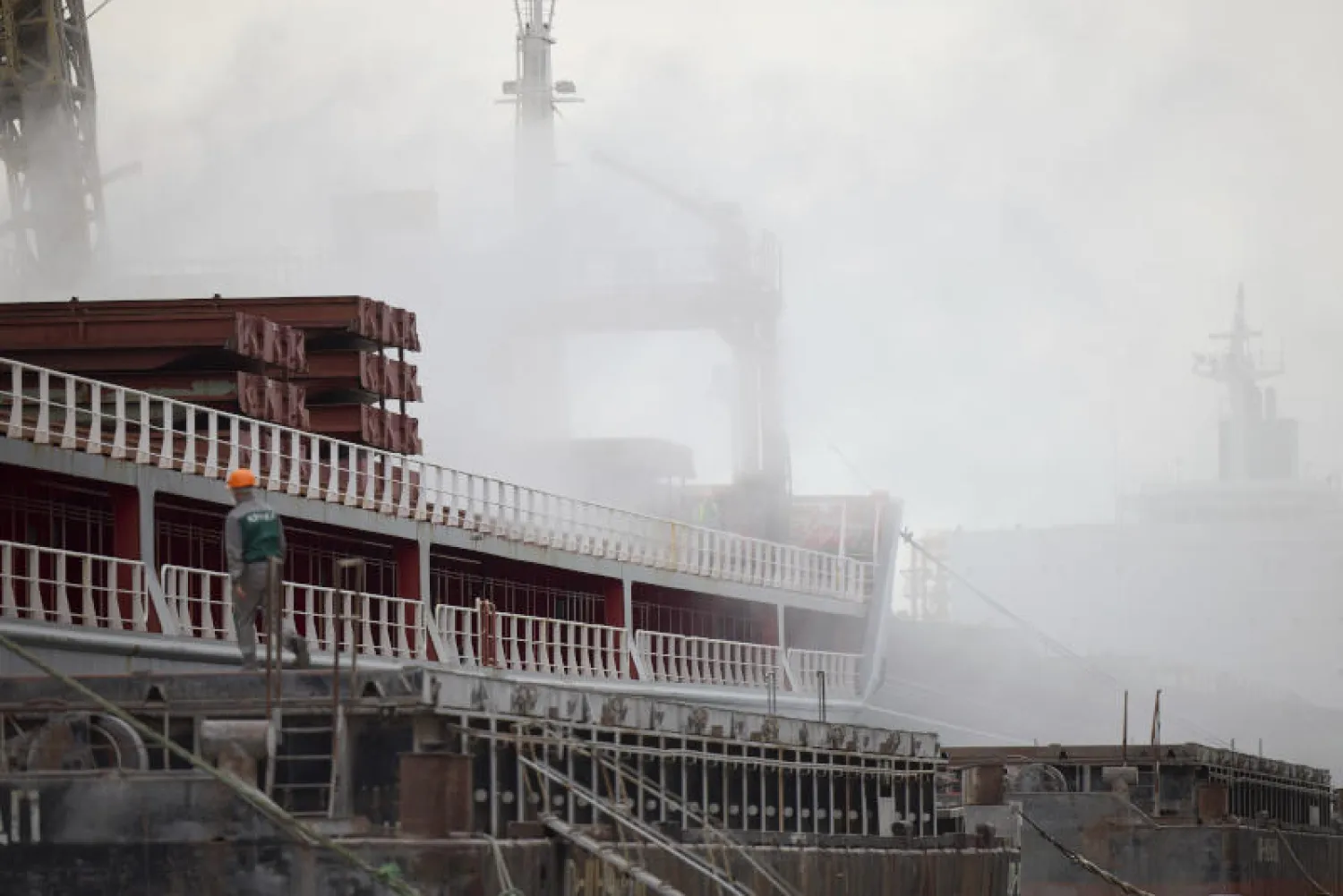 سفينة الشحن التركية «بولارنت» المحملة بالحبوب الأوكرانية (أ.ب)