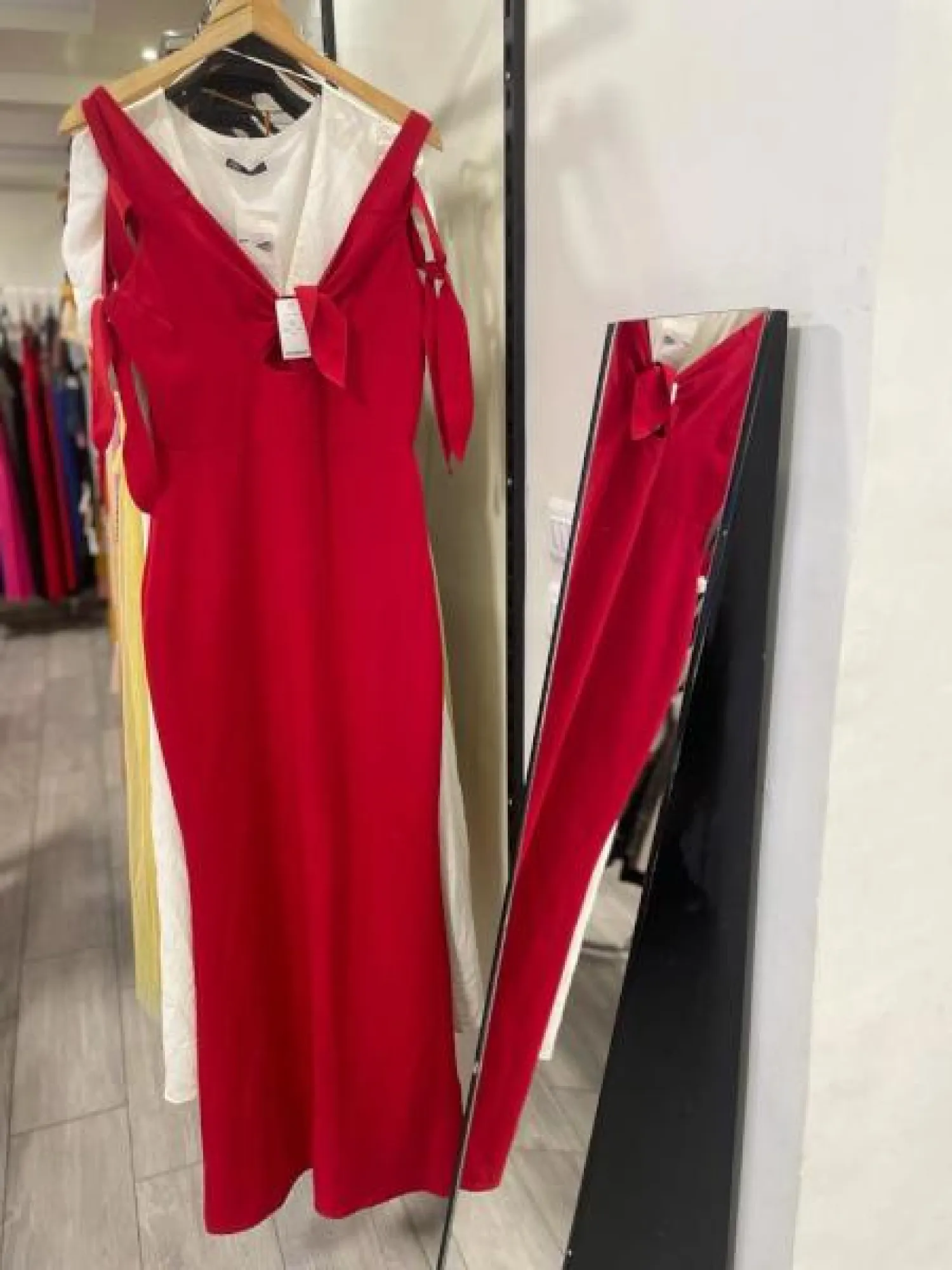 متجات تسوق إلكتروني (شركة لافيرا)