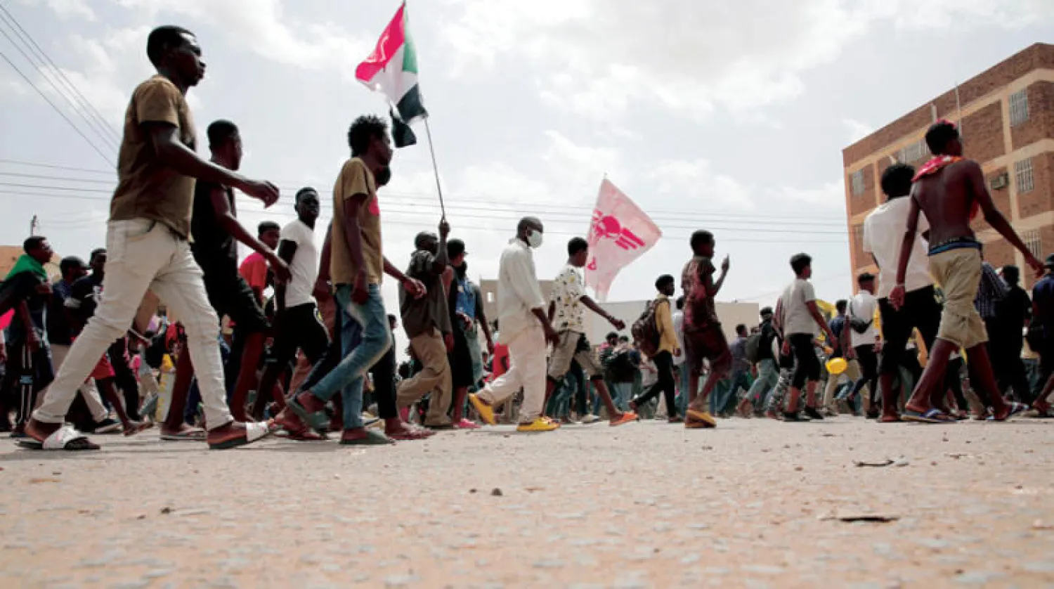 من المظاهرات المستمرة في الخرطوم (أ.ب)