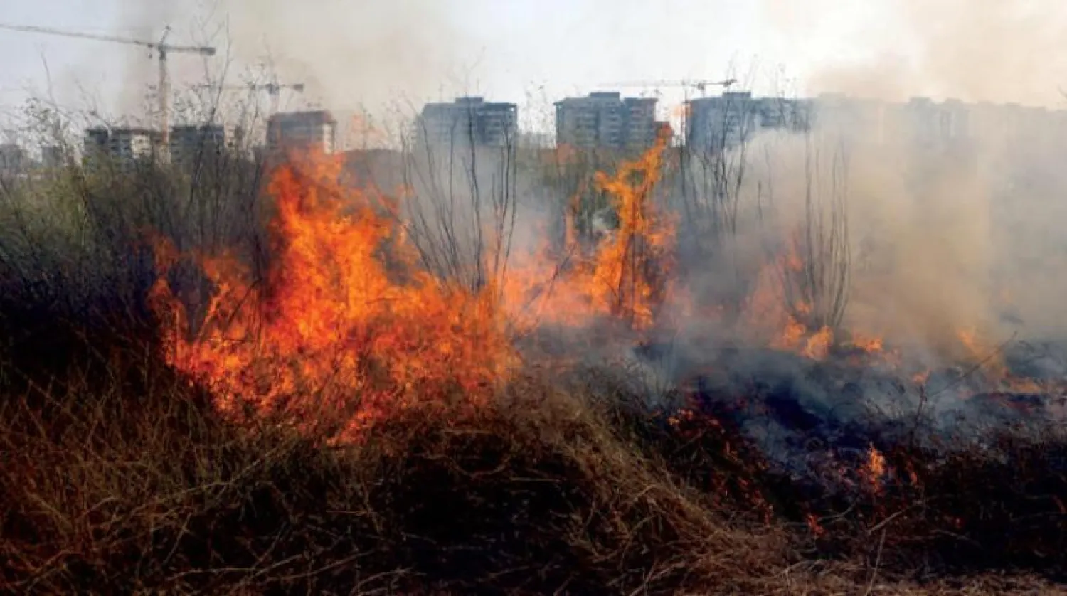  A fire near Sderot settlement caused by rockets fired from Gaza on Saturday, August 6, 2022. (Reuters) 