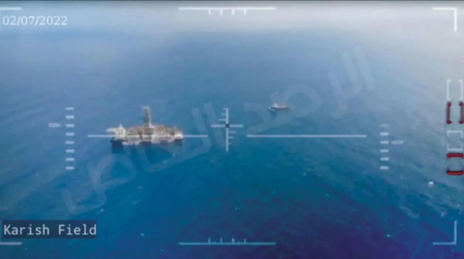 
تصویری از ویدیویی که رسانه های «حزب الله» منتشر کردند و گفتند که این ویدیو را یک پهپاد «حزب الله» بر فراز میدان گازی کاریش ضبط کرده است (فرانس پرس)