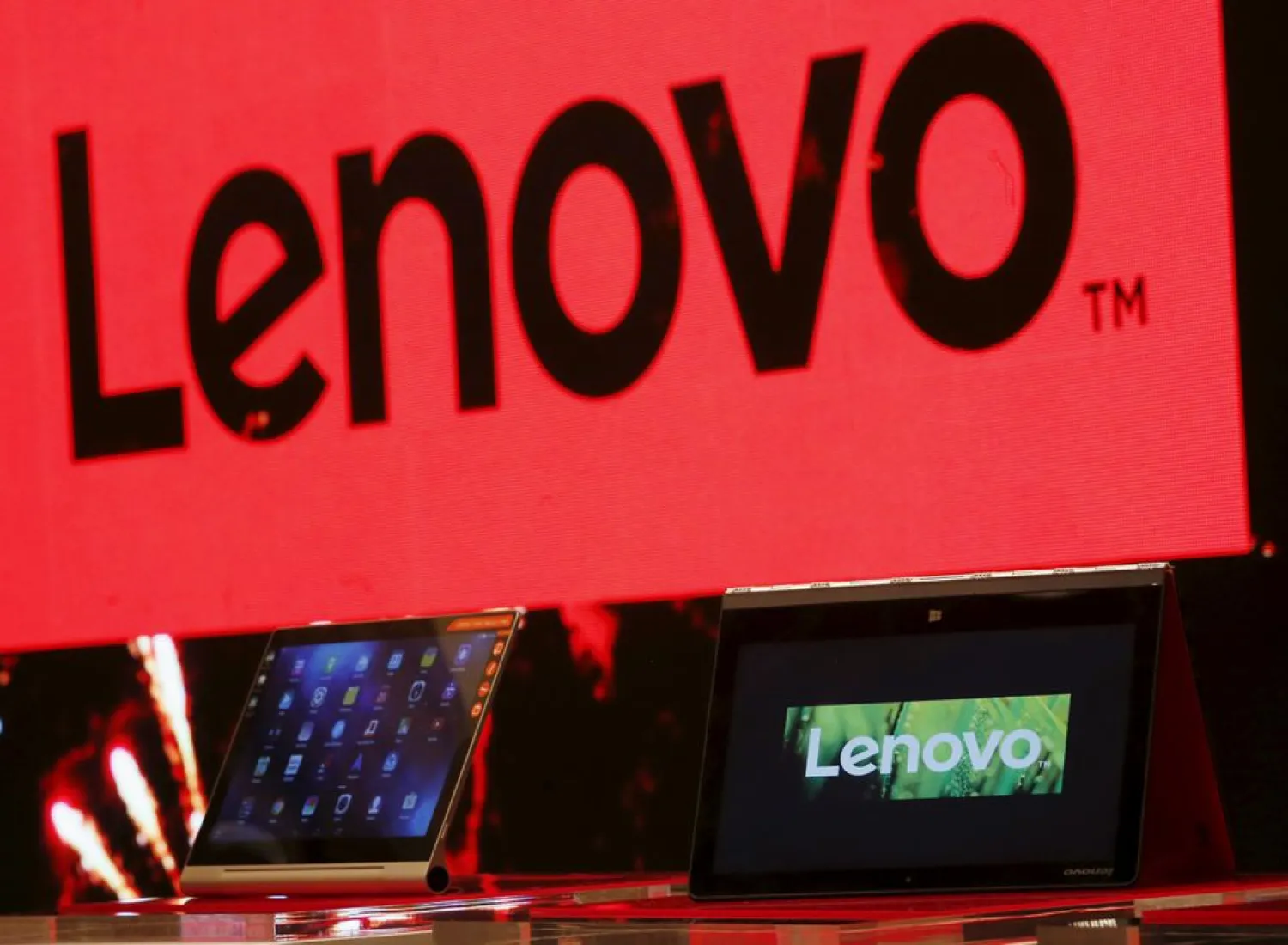 A Lenovo ultrabook and a tablet are displayed during a news conference in Hong Kong, China May 21, 2015. REUTERS/Bobby Yip