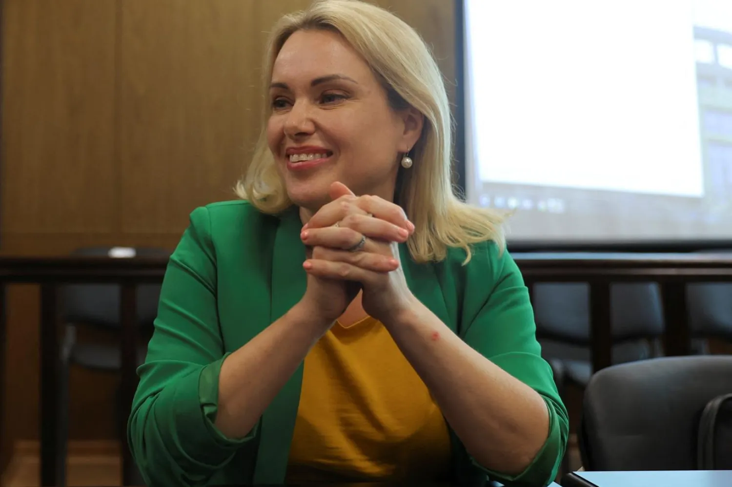 Marina Ovsyannikova, temmuzda Rus ordusuna karşı paylaşımları nedeniyle 50 bin Rus Rublesi (yaklaşık 14 bin 800 TL) para cezasına çarptırılmıştı (Reuters)

