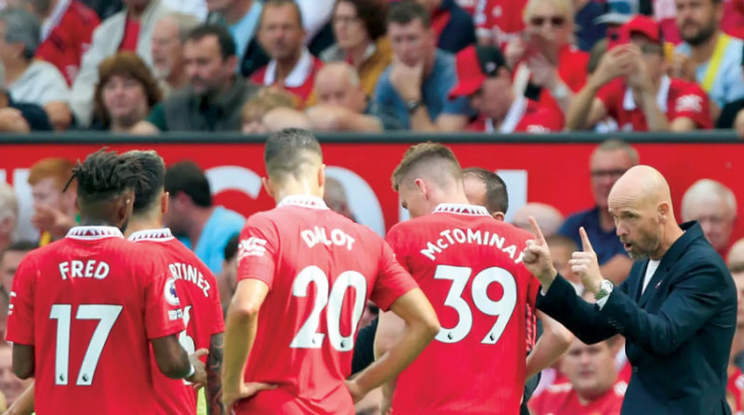 تن هاغ اصطدم بتشكيلة غير متجانسة من اللاعبين (أ.ف.ب)