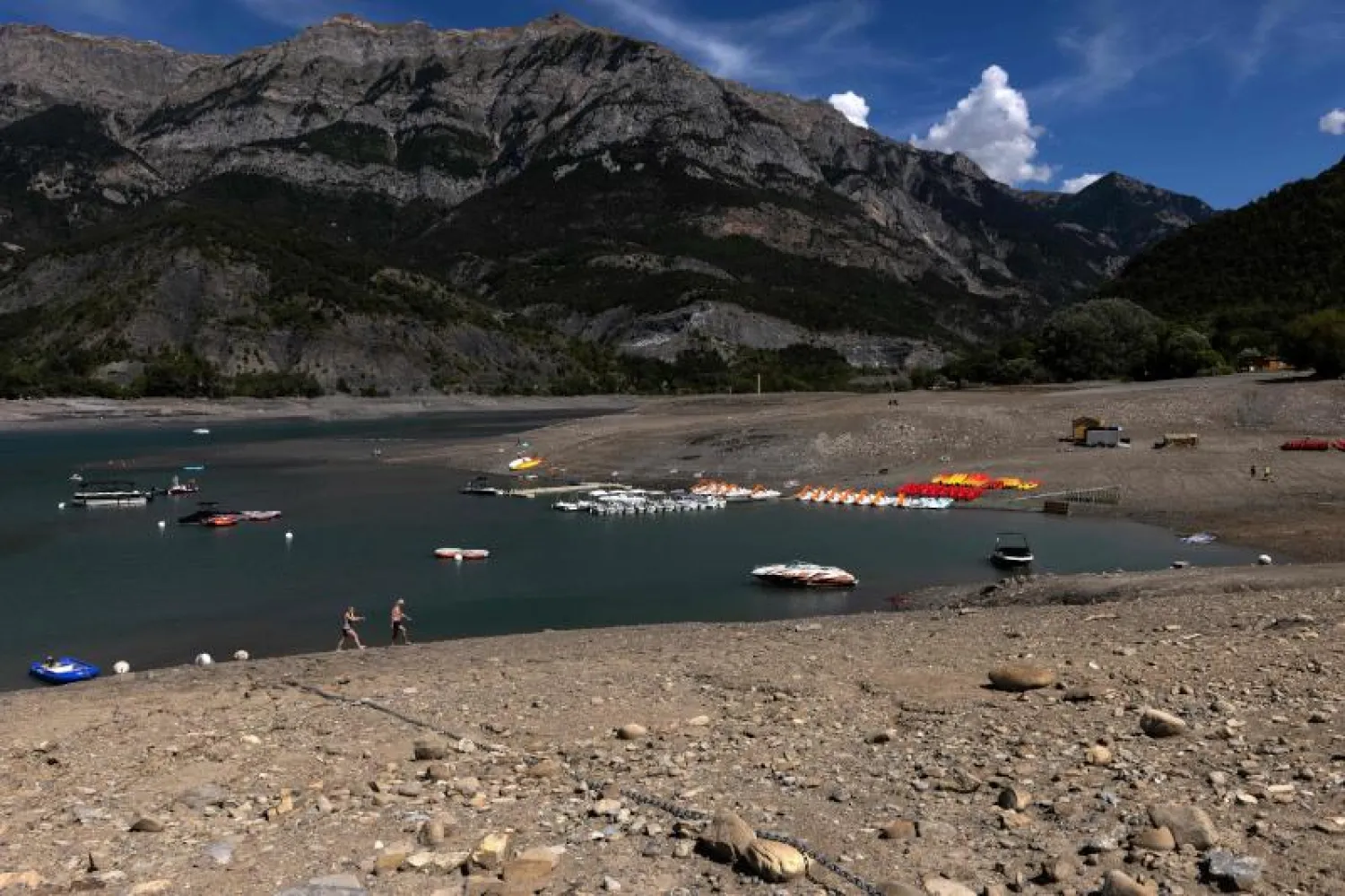 التقرير أدرج أكثر من عشر دول يتزايد فيها خطر الجفاف بما في ذلك ألمانيا وفرنسا وبريطانيا (أ.ف.ب)