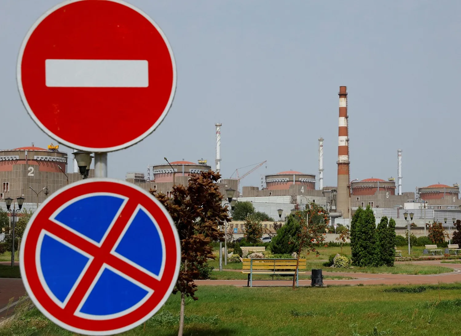 A view shows the Zaporizhzhia Nuclear Power Plant in the course of Ukraine-Russia conflict outside the Russian-controlled city of Enerhodar in Zaporizhzhia region, Ukraine August 22, 2022. (Reuters)