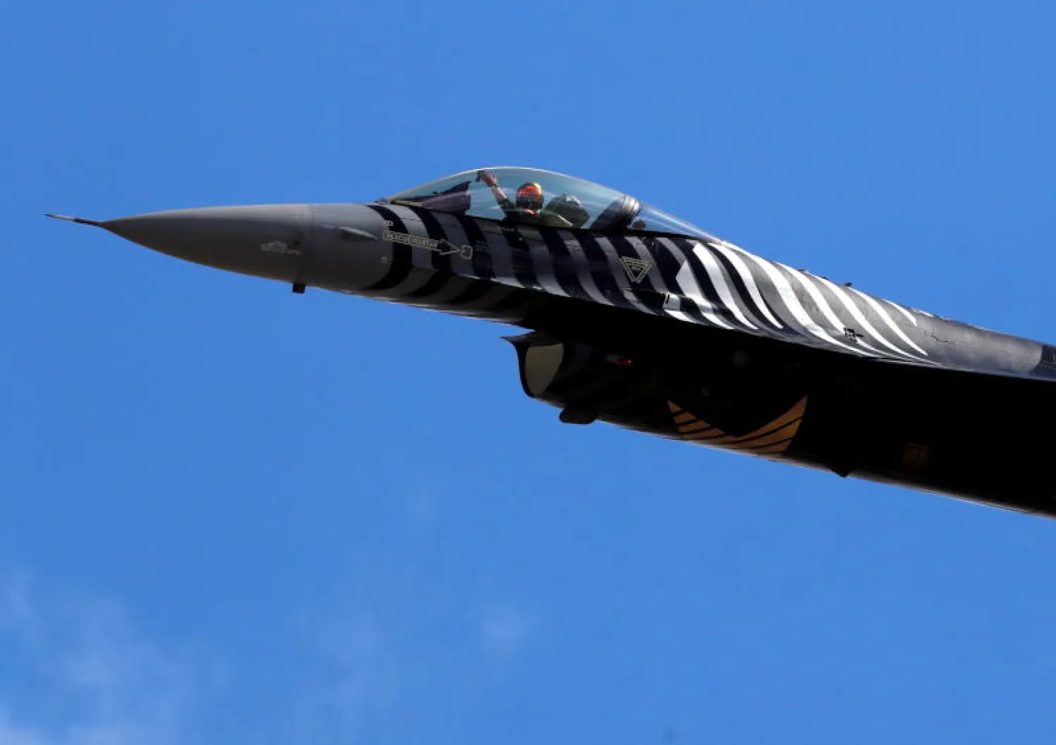 طائرة «F - 16» تابعة لسلاح الجو التركي (رويترز)