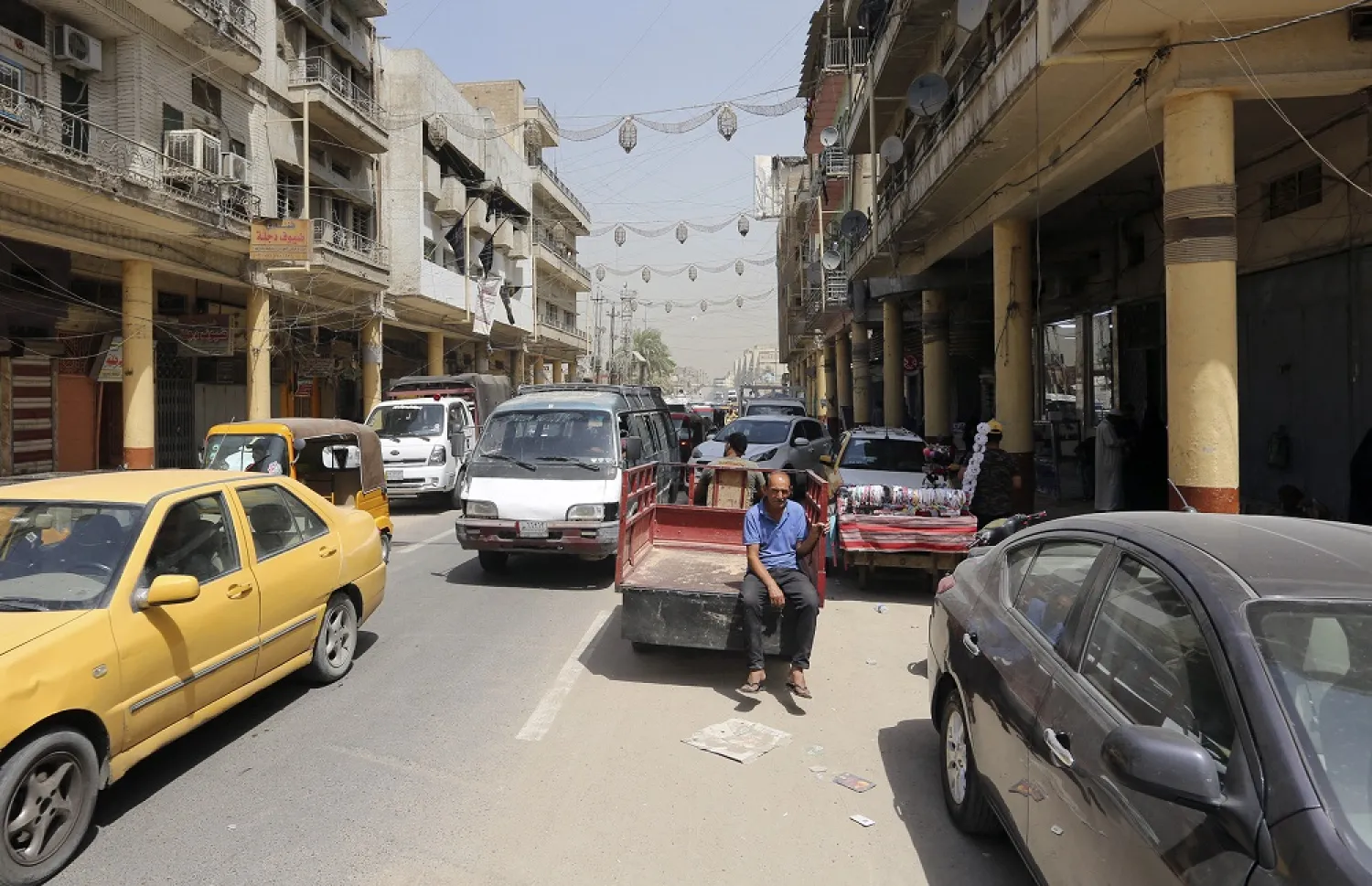 A picture shows a street in the Iraqi capital Baghdad, on August 31, 2022, as calm returns after around 24 hours of deadly violence in Iraq. (AFP)