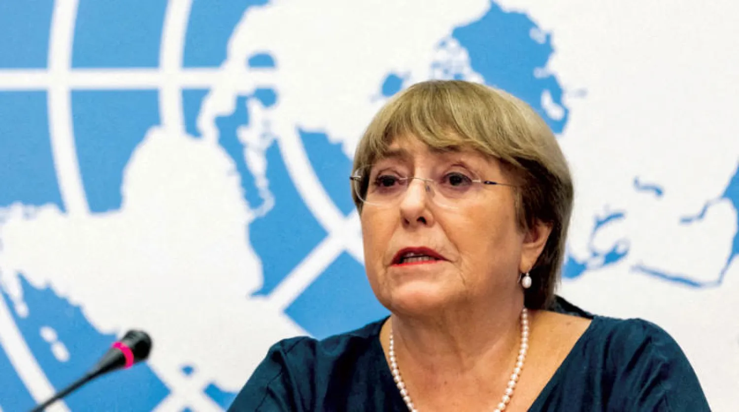 المفوضة الأممية السابقة لحقوق الإنسان، ميشيل باشليه، في المؤتمر الصحافي الأخير لها في منصبها في جنيف في 25 أغسطس (آب) (رويترز)
