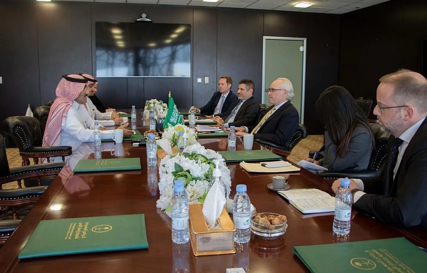 Saudi Ambassador to Yemen Mohammed bin Saeed Al-Jaber meets with US envoy Tim Lenderking in Riyadh. (SPA)