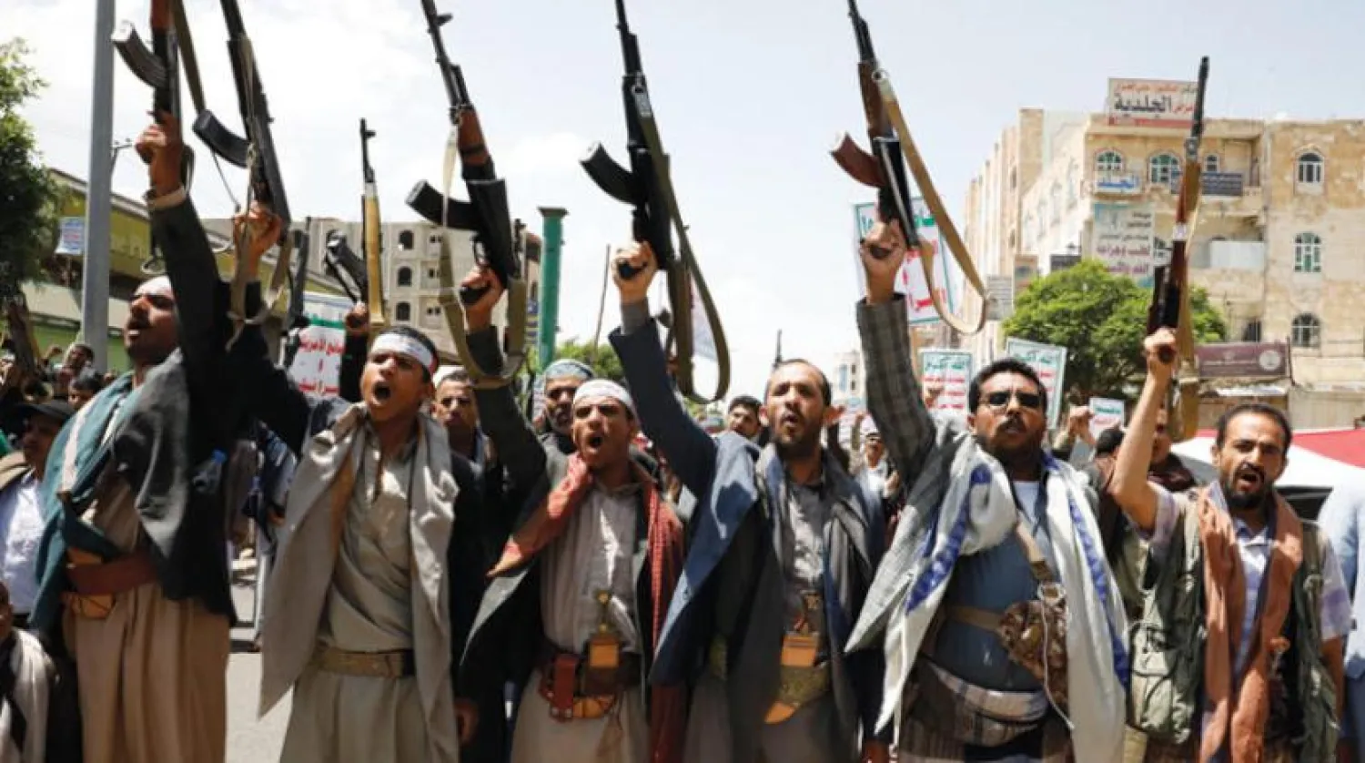 Houthi gunmen in Sanaa (AFP)