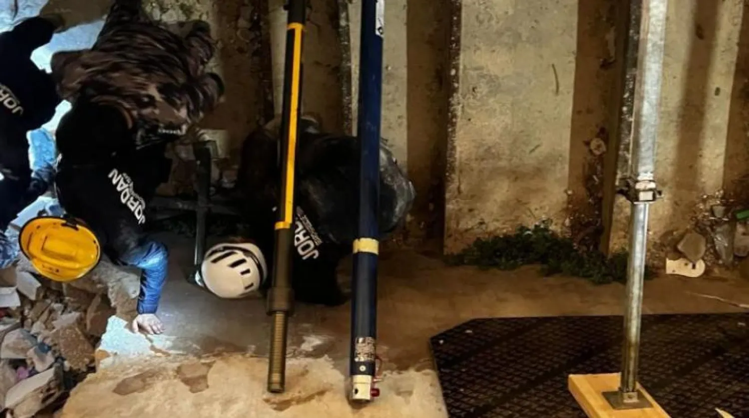 Çöken binada arama kurtarma çalışmaları devam ediyor