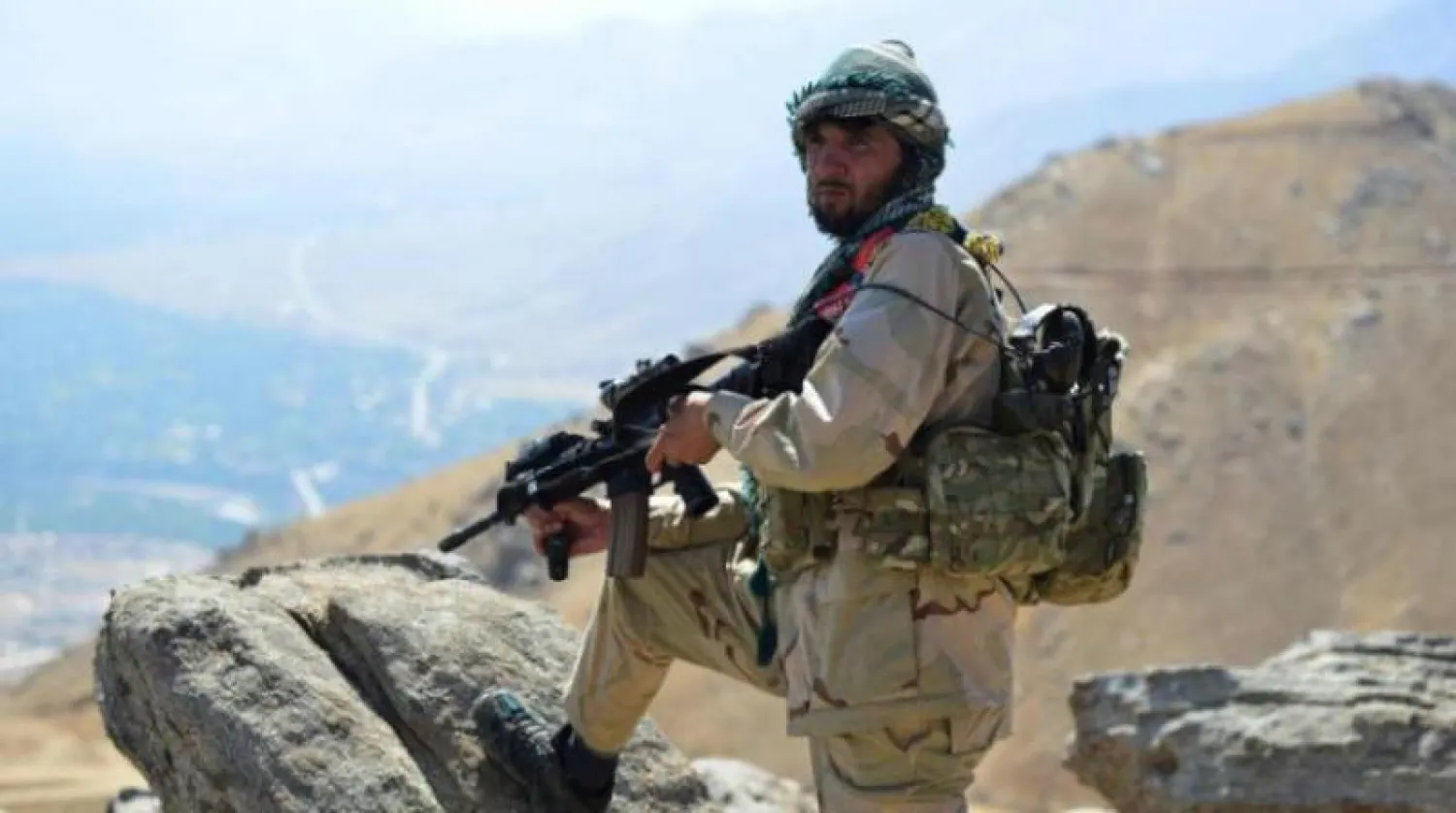 مقاتل من المعارضة المسلحة المتحصنة في وادي بانشير (أرشيفية-أ.ف.ب)