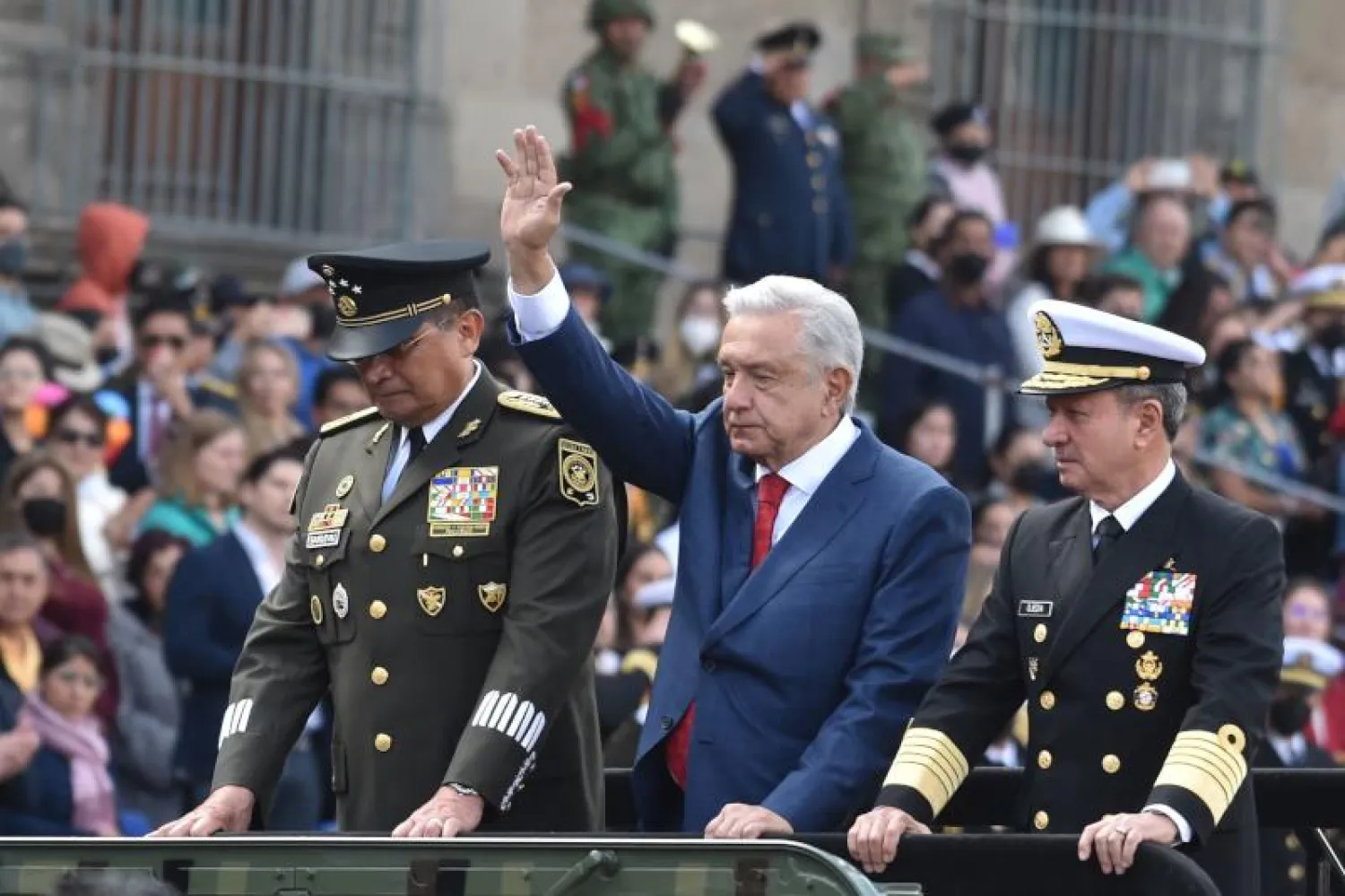 رئيس المكسيك أندريس مانويل أوبرادور في ذكرى استقلال بلاده الجمعة الماضي (أ.ف.ب)