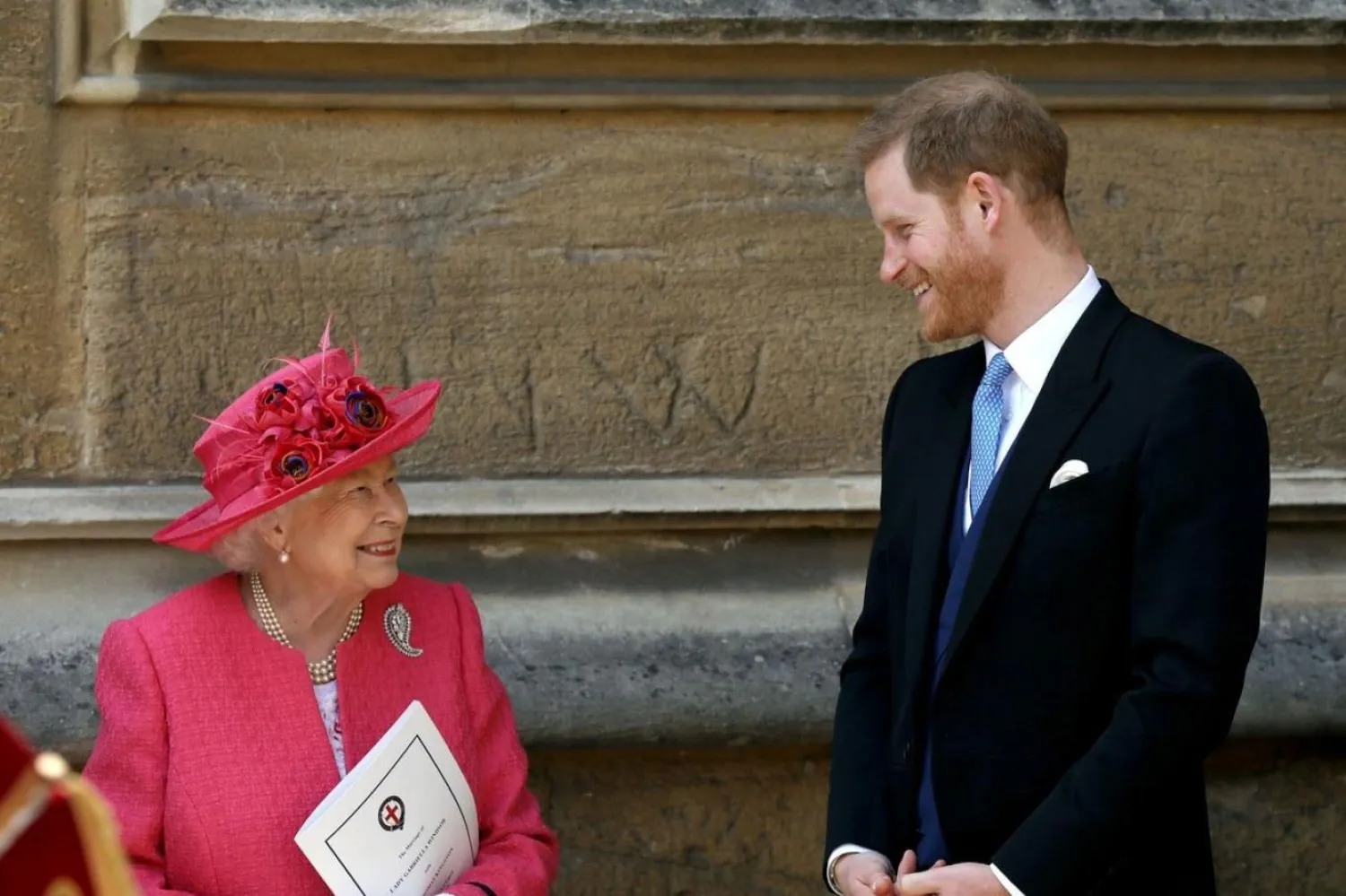 Prens Harry ve büyükannesi Kraliçe II. Elizabeth'in yakın ilişkileri vardı (Reuters)

