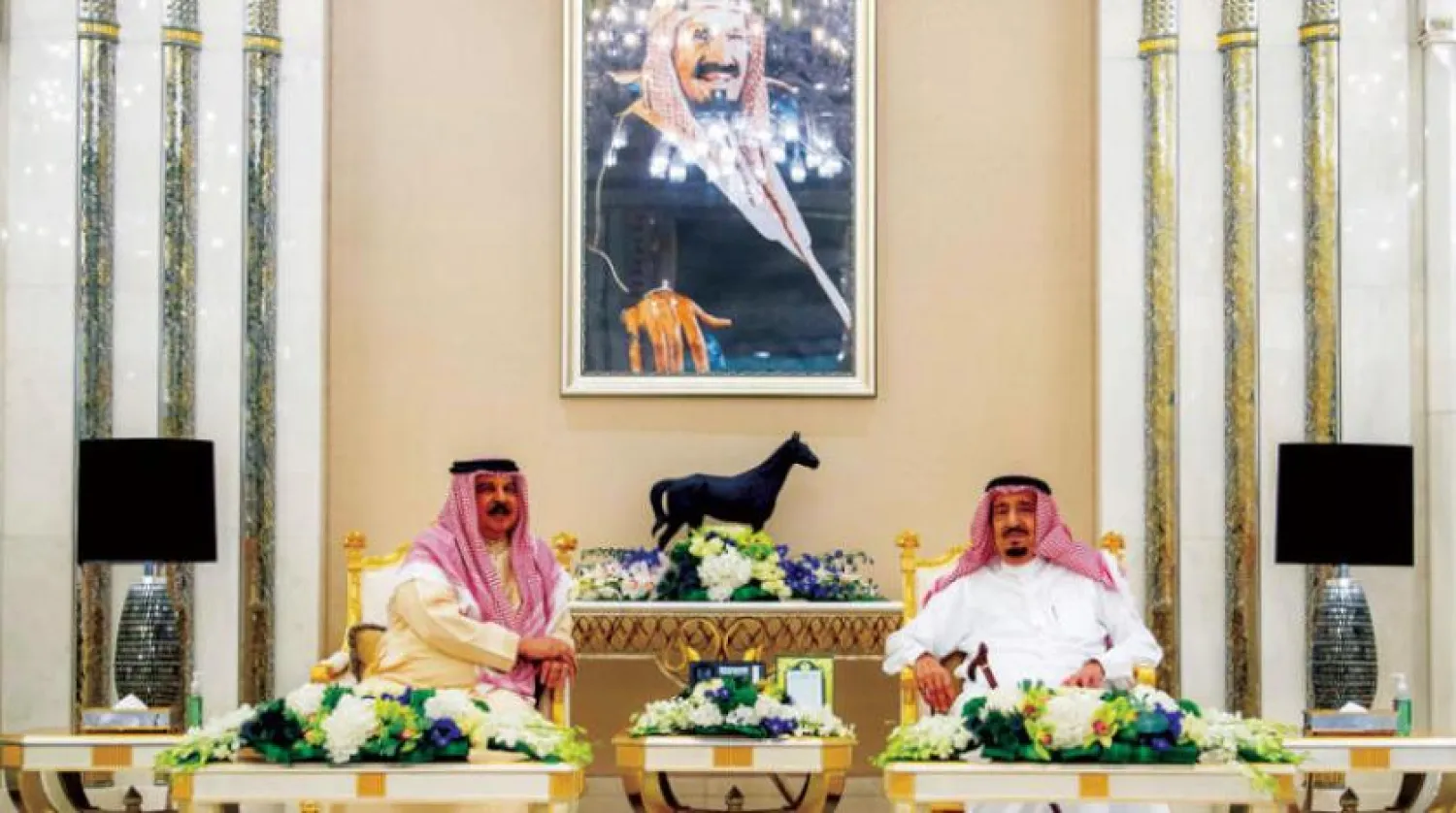 خادم حرمین شریفین شاہ سلمان بن عبدالعزیز نے کل جدہ کے السلام پیلس میں بحرین کے بادشاہ حمد بن عیسیٰ آل خلیفہ کا خیر مقدم کیا (واس)