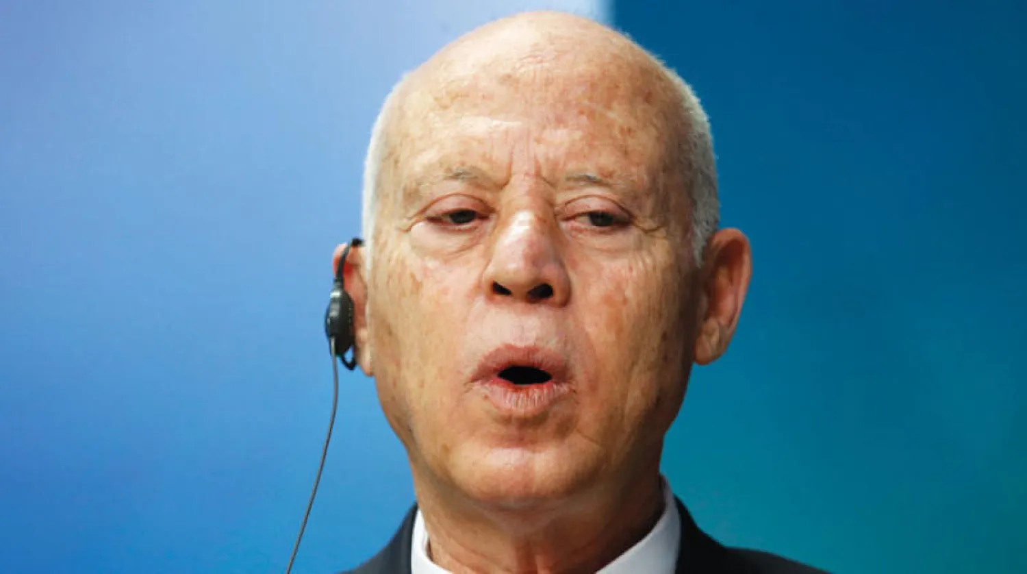 الرئيس التونسي قيس سعيد طالب بتوحيد النقابات الأمنية (أ.ب)