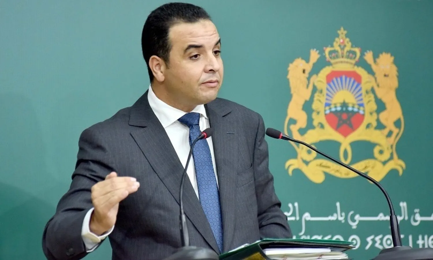 الناطق الرسمي باسم الحكومة المغربية خلال المؤتمر الصحافي مساء أمس (ماب)