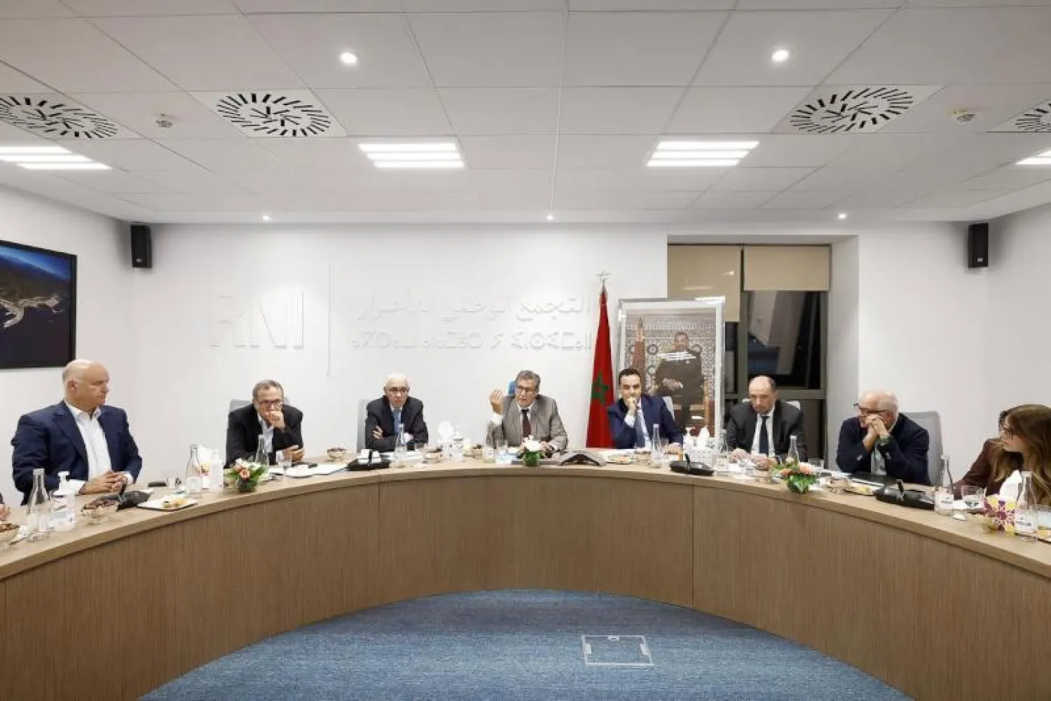 جانب من اجتماع المكتب السياسي لحزب التجمع الوطني للأحرار أمس برئاسة عزيز أخنوش (الشرق الأوسط)