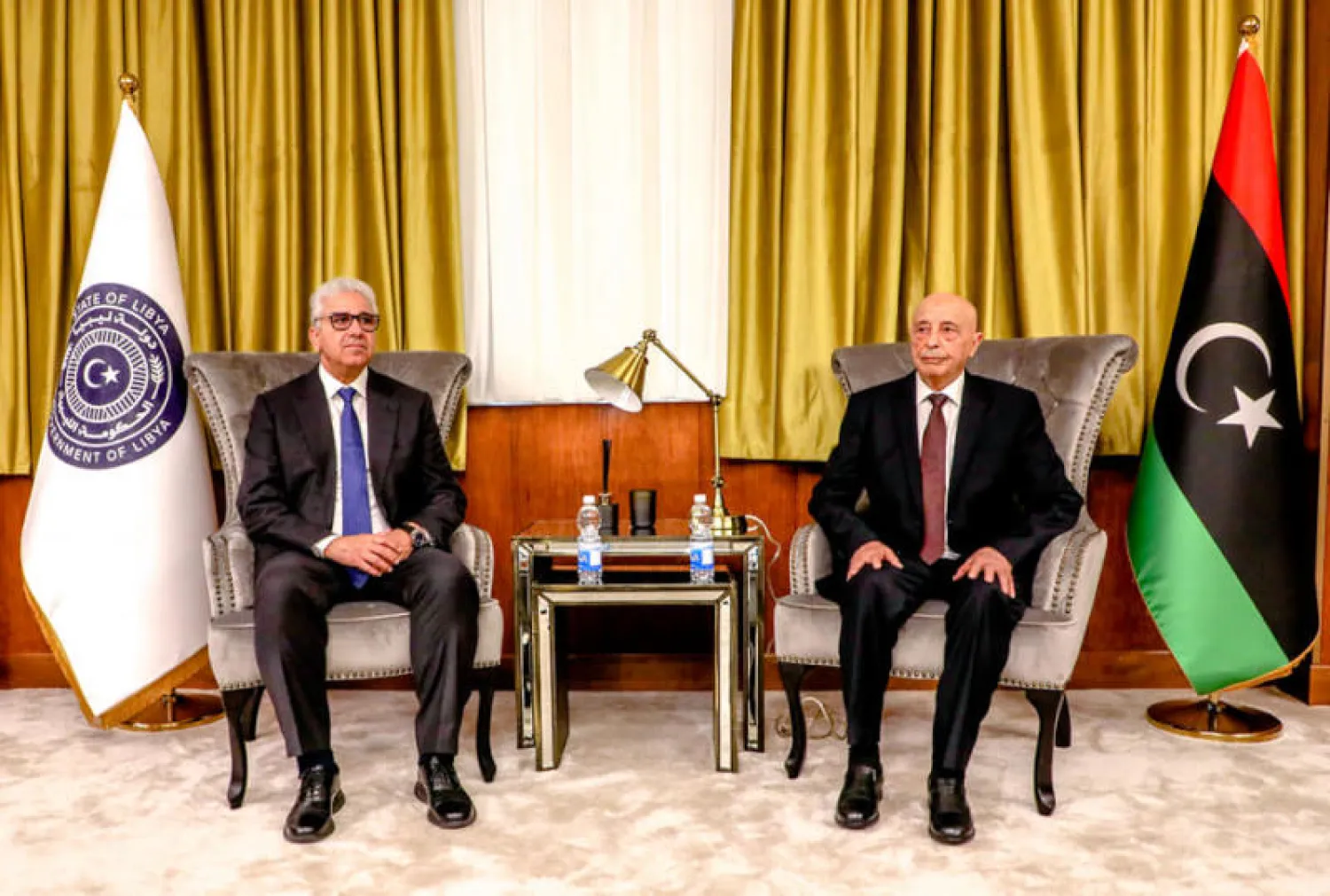 لقاء سابق يجمع عقيلة صالح رئيس مجلس النواب الليبي وفتحي باشاغا رئيس حكومة «الاستقرار» (الحكومة)