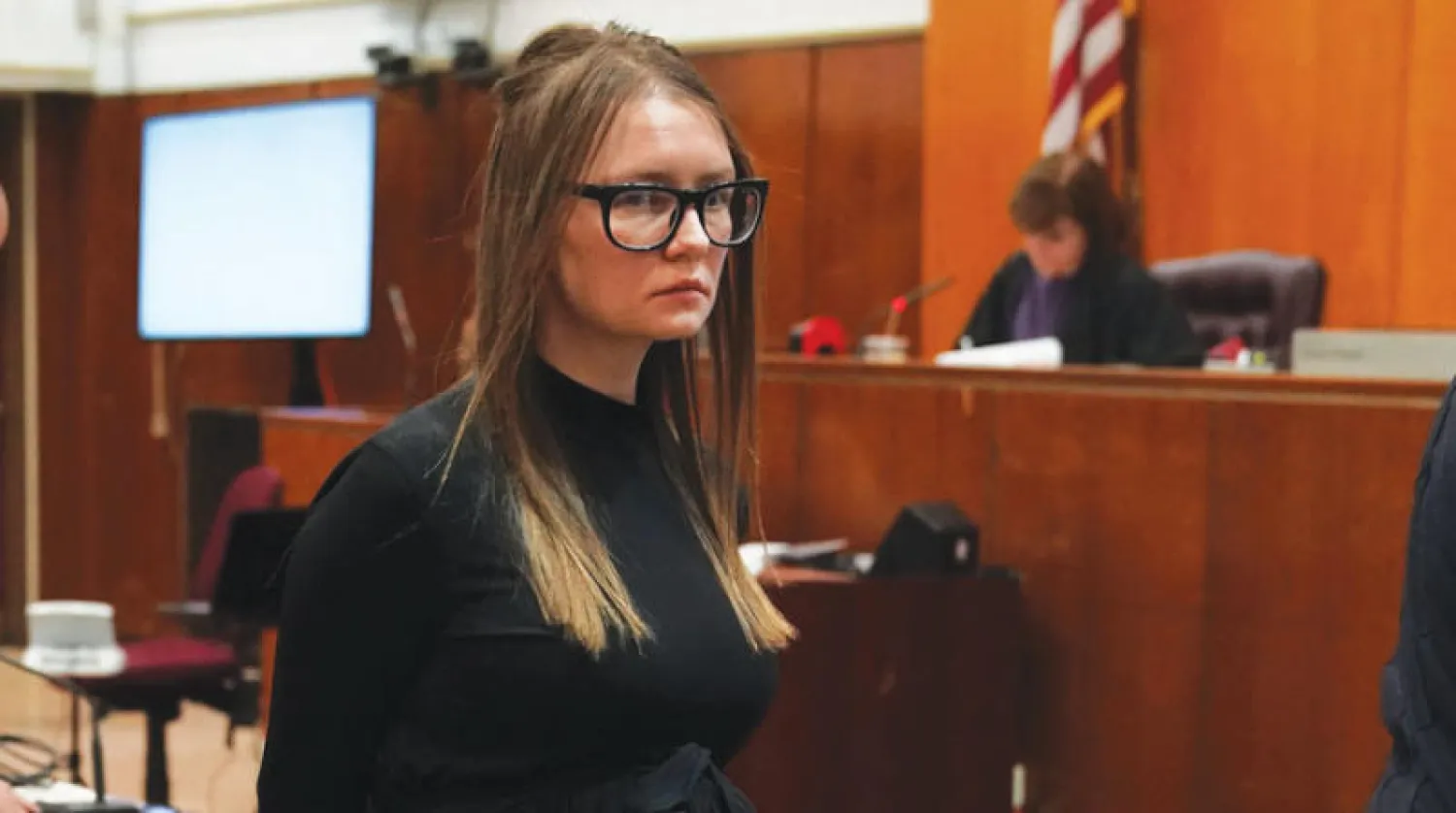 آنا سوروكين خلال إحدى جلسات محاكمتها عام 2019 (أ.ف.ب)