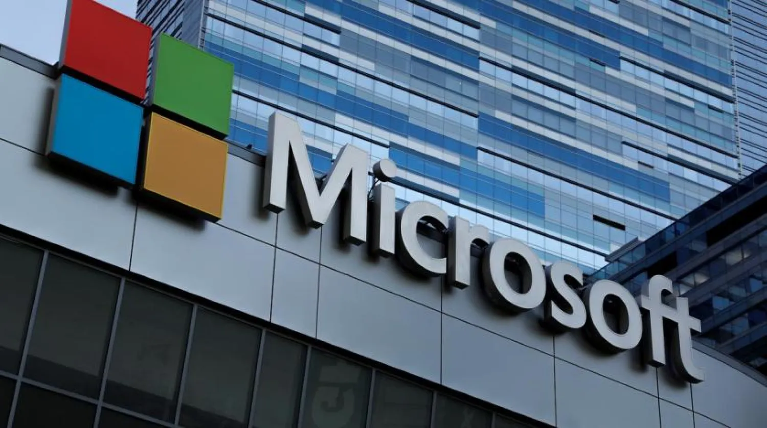 FILE PHOTO: The Microsoft sign is shown on top of the Microsoft Theatre in Los Angeles, California, US October 19, 2018. REUTERS/Mike Blake/File Photo
