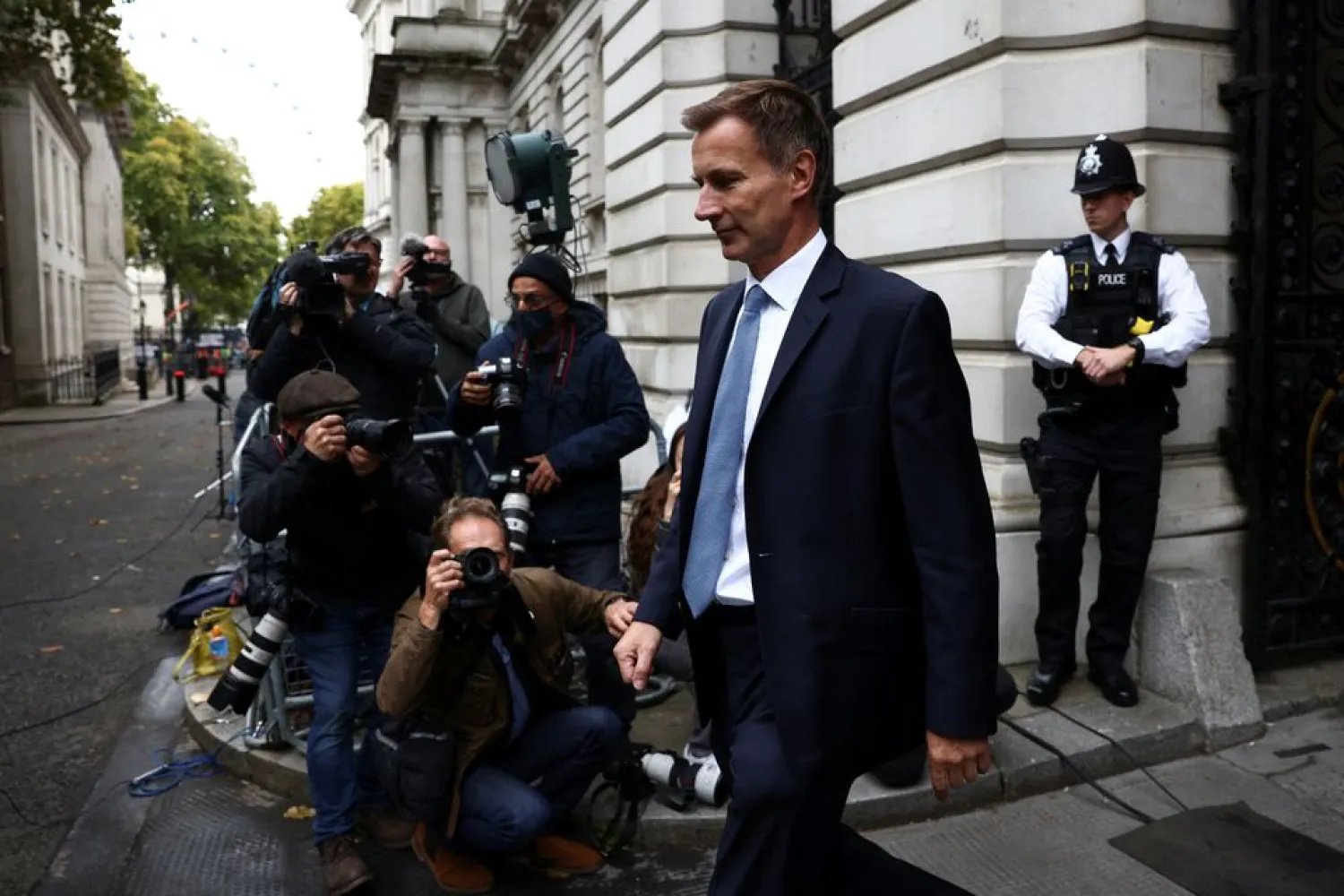 New Chancellor of the Exchequer Jeremy Hunt arrives at Downing Street in London, Britain, October 14, 2022. REUTERS/Henry Nicholls
