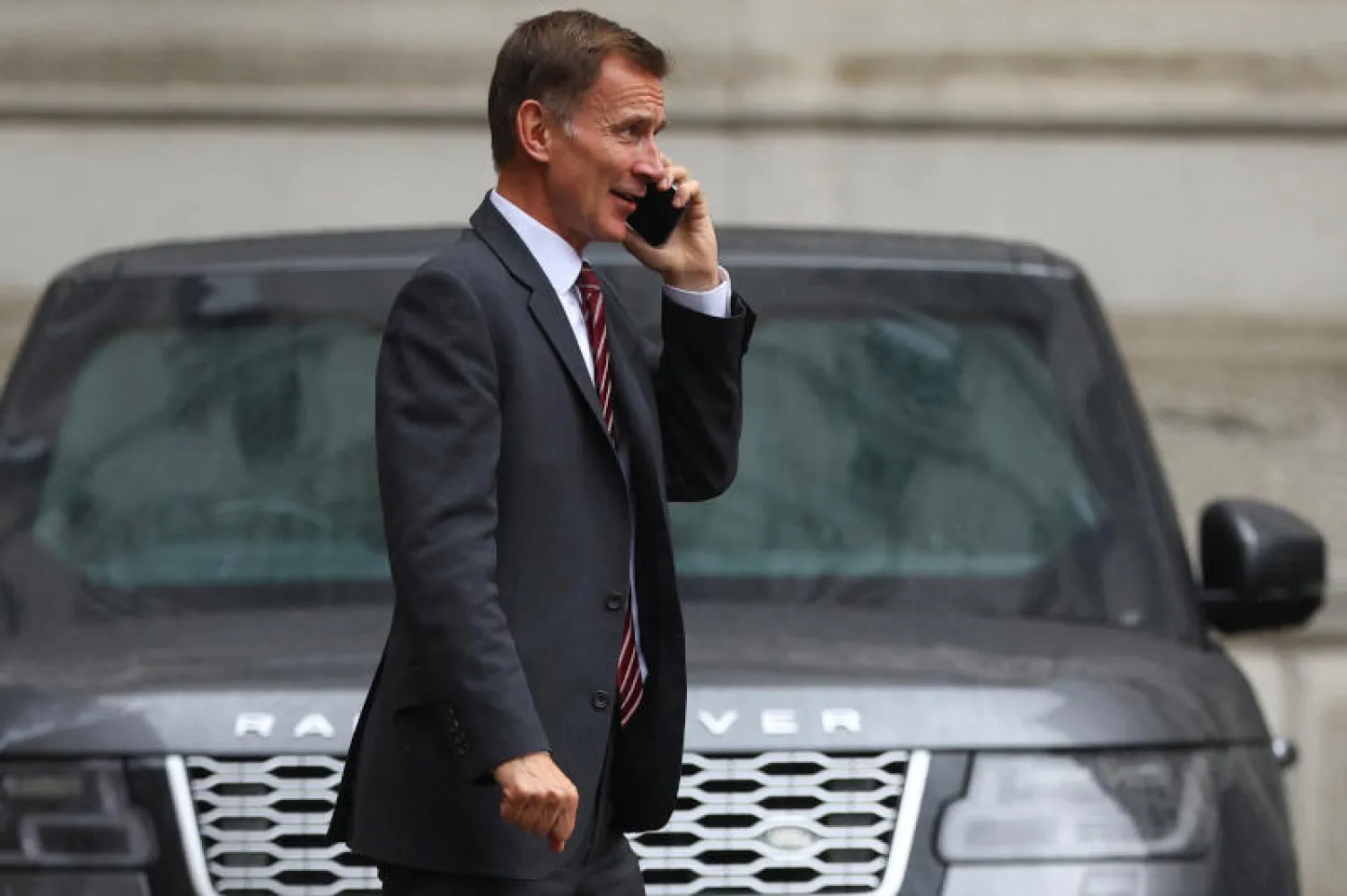 وزير المالية البريطاني جيريمي هانت (رويترز)