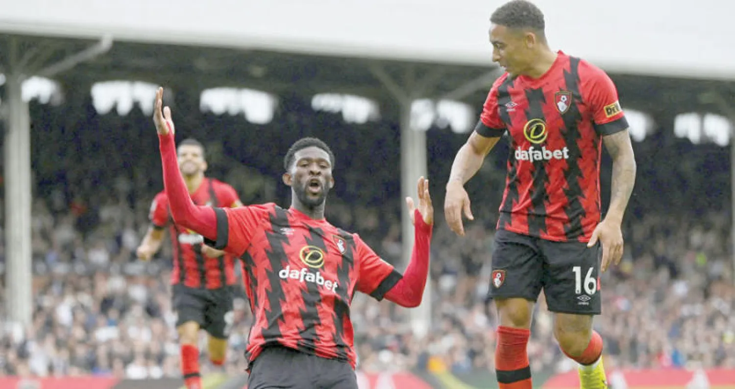 غاري أونيل أعاد روح الانتصار إلى لاعبي  بورنموث (رويترز)