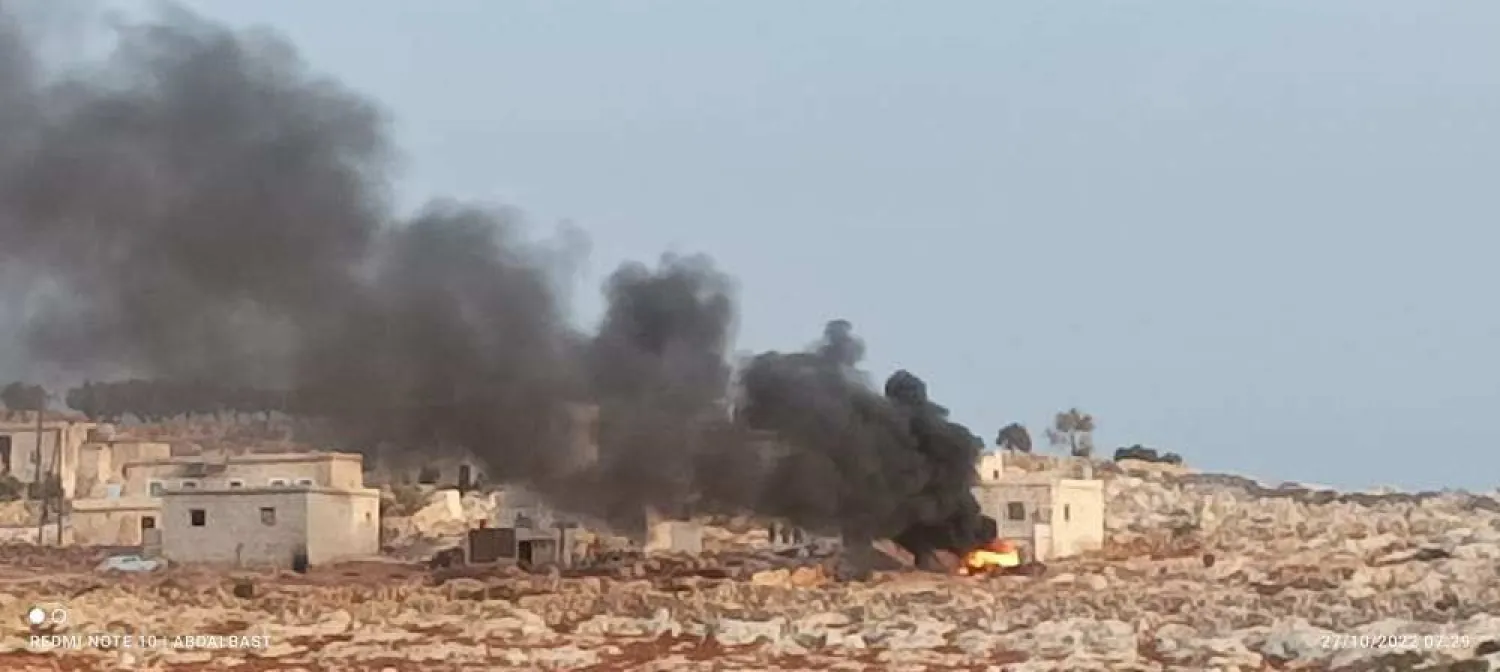 السيارة المدنية التي تعرضت لقصف بصاروخ موجه   بريف حلب  (مواقع معارضة)
