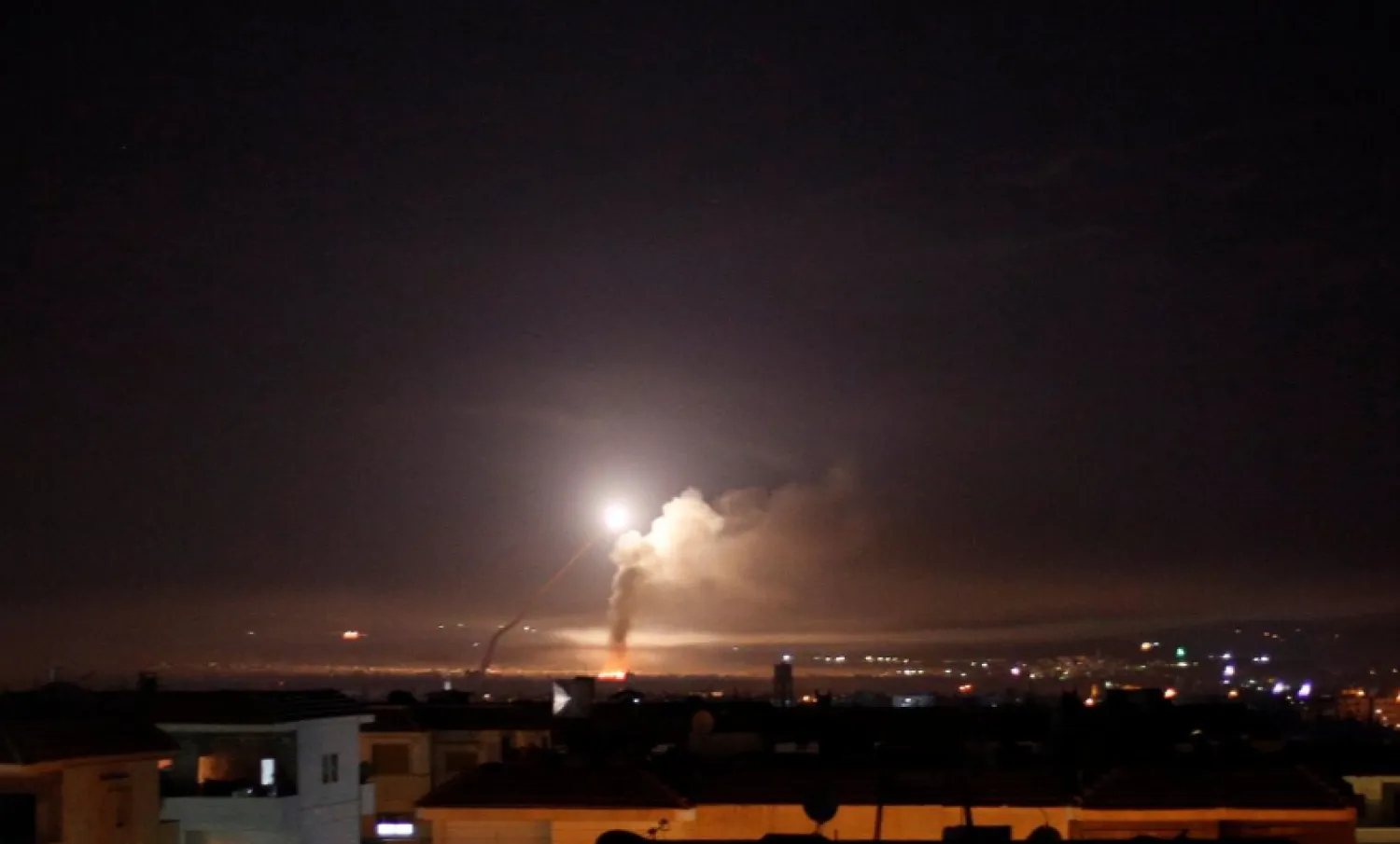 Missile fire is seen from Damascus, Syria May 10, 2018. REUTERS/Omar Sanadiki
