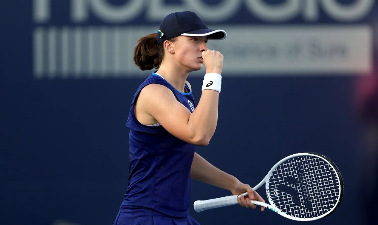 Iga Swiatek of Poland reacts after a shot against Donna Vekic of Czech Republic in the women's singles final during the San Diego Open, part of the Hologic WTA Tour, at on October 16, 2022 in San Diego, California. (Getty Images/AFP)
