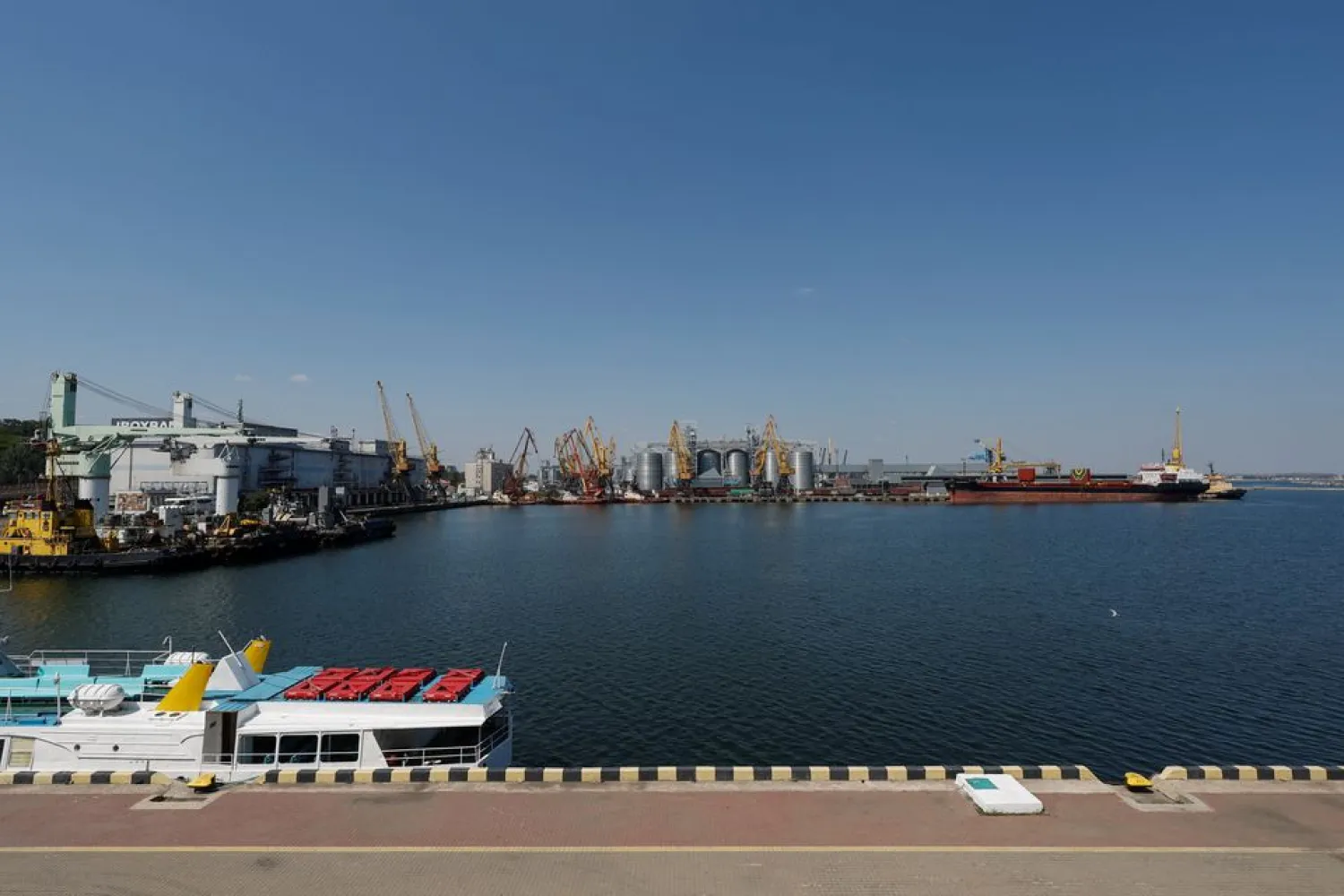 [1/2] A view of the Comorian-flagged general cargo ship "Kubrosli Y." in the sea port in Odesa after restarting grain export, as Russia's attack on Ukraine continues, Ukraine August 19, 2022. REUTERS/Valentyn Ogirenko/File Photo





